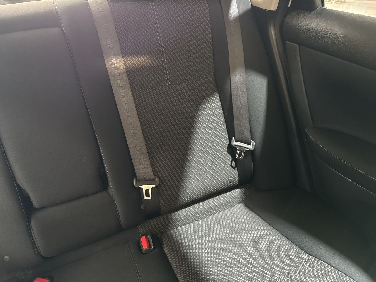 2017 Nissan SENTRA ADVANCE MT