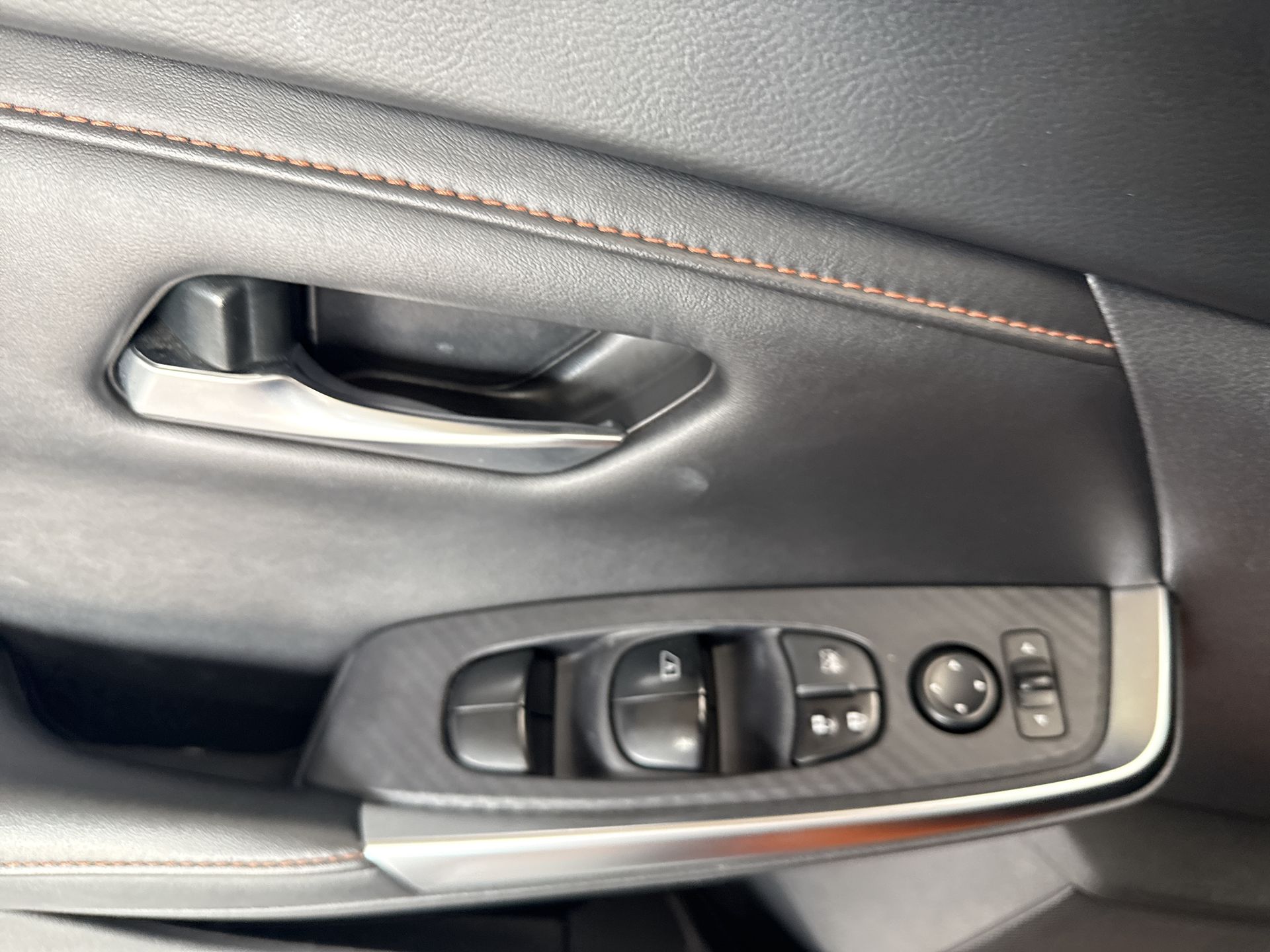 2023 Nissan SENTRA SR CVT 23