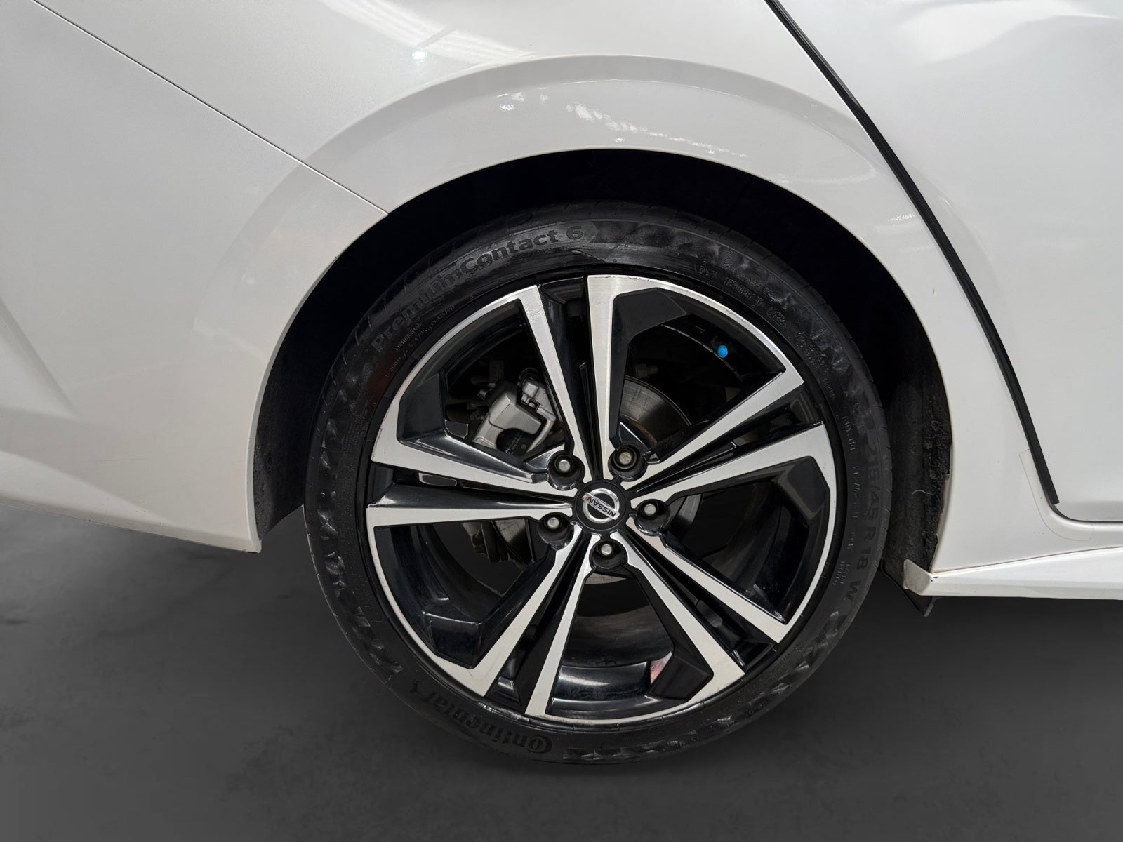 2020 Nissan SENTRA SR CVT