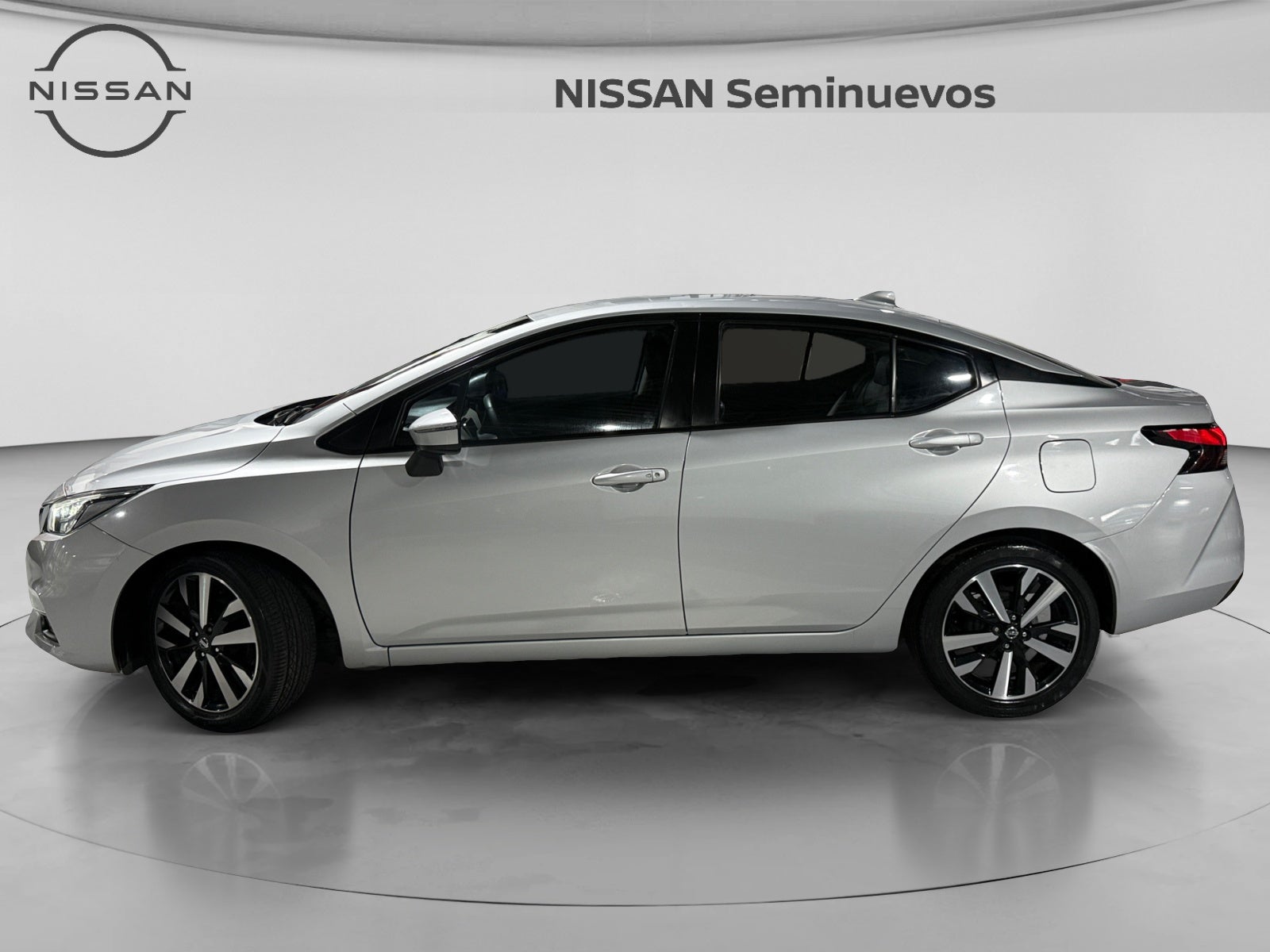 2022 Nissan VERSA EXCLUSIVE CVT 22