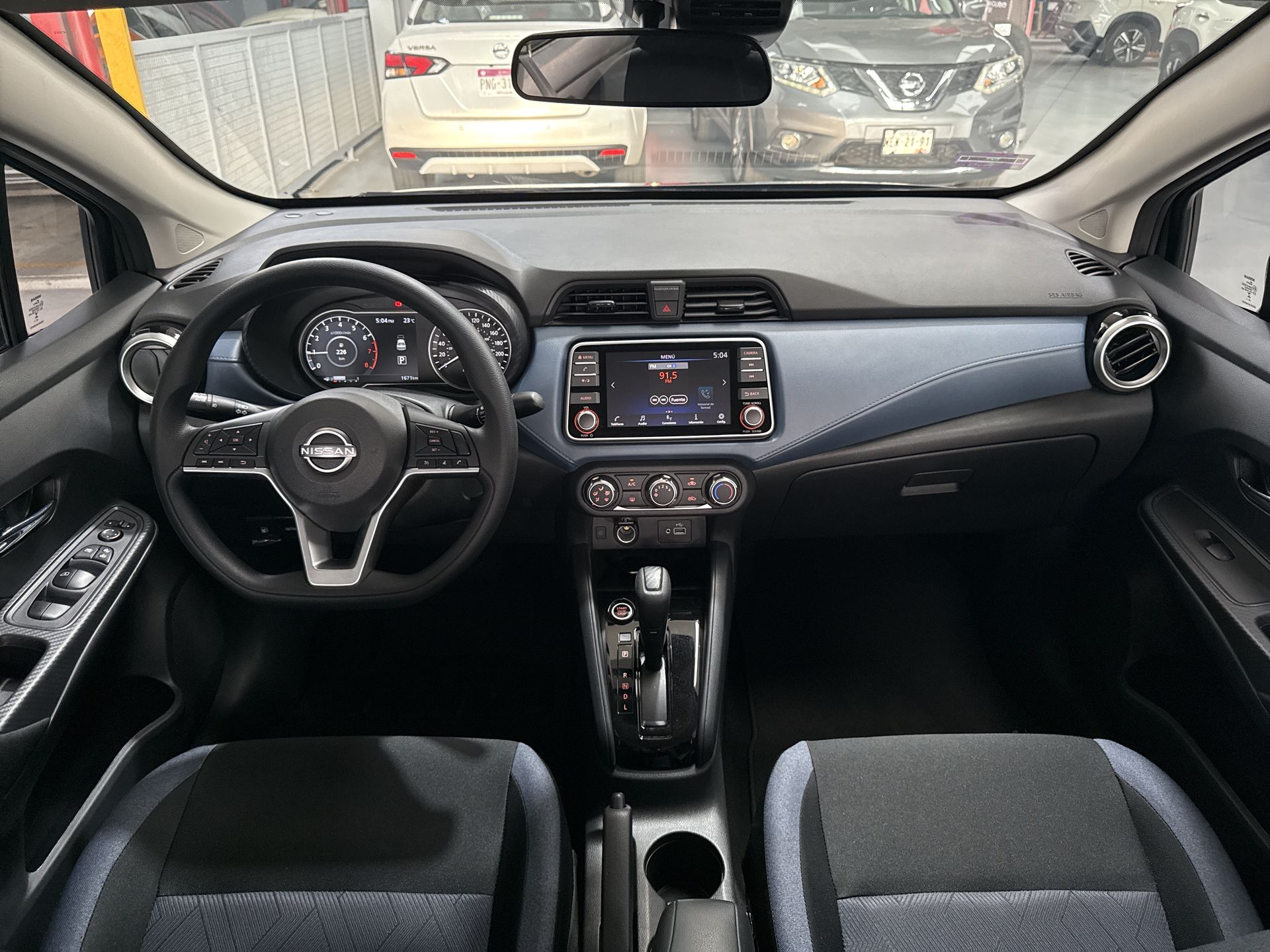 2025 Nissan VERSA ADVANCE CVT 25