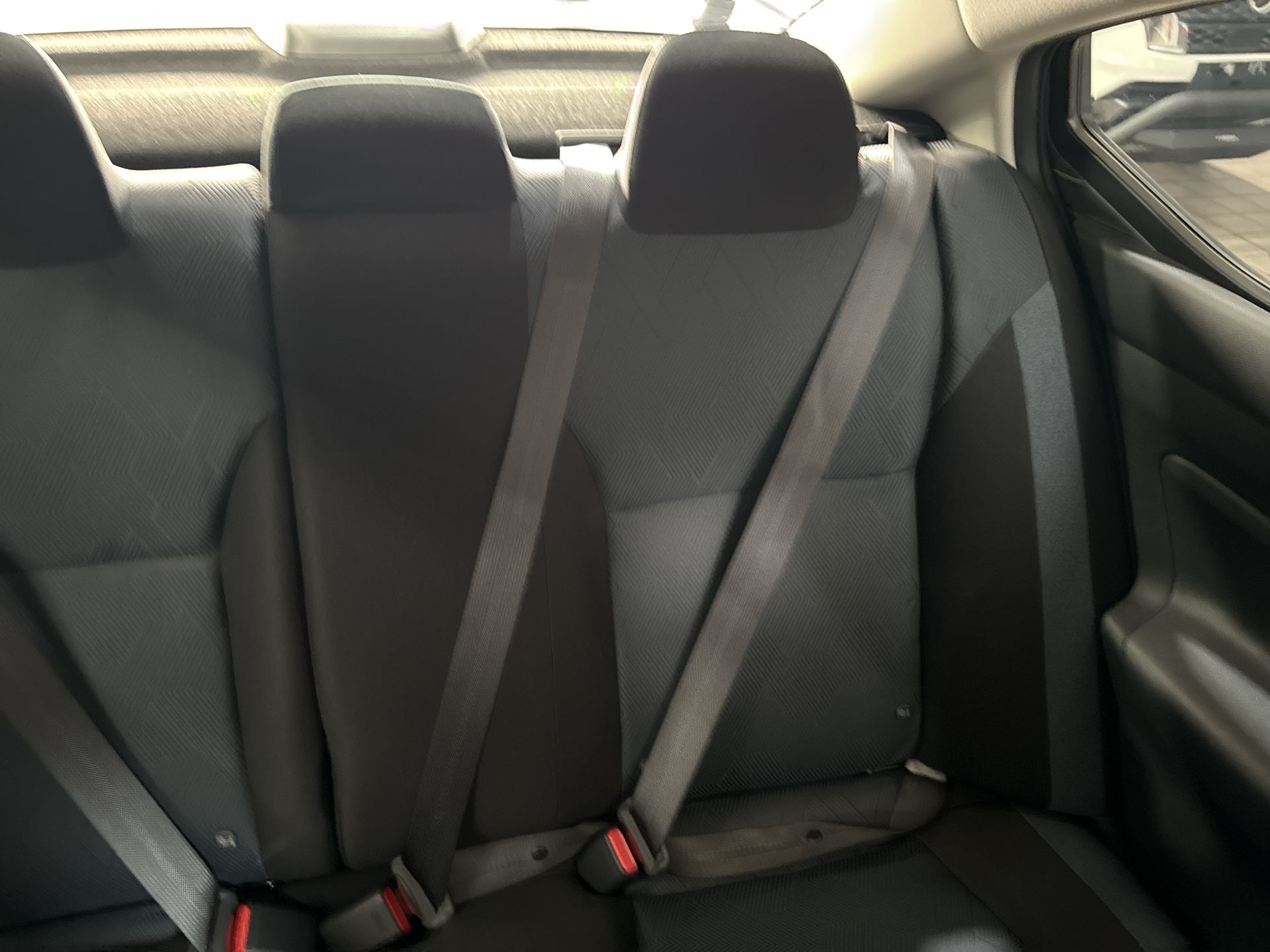 2025 Nissan VERSA ADVANCE CVT 25