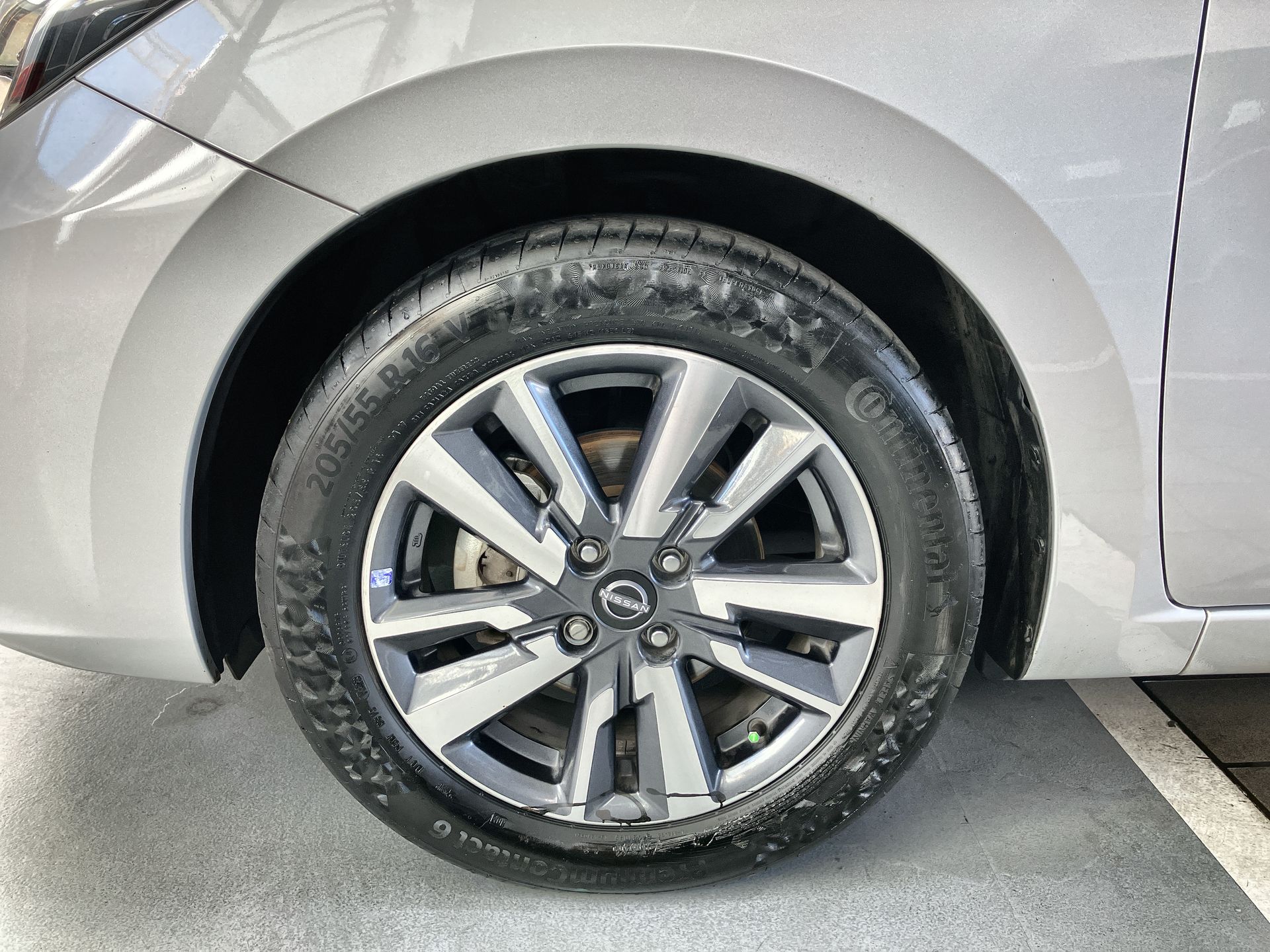 2023 Nissan VERSA ADVANCE MT 23