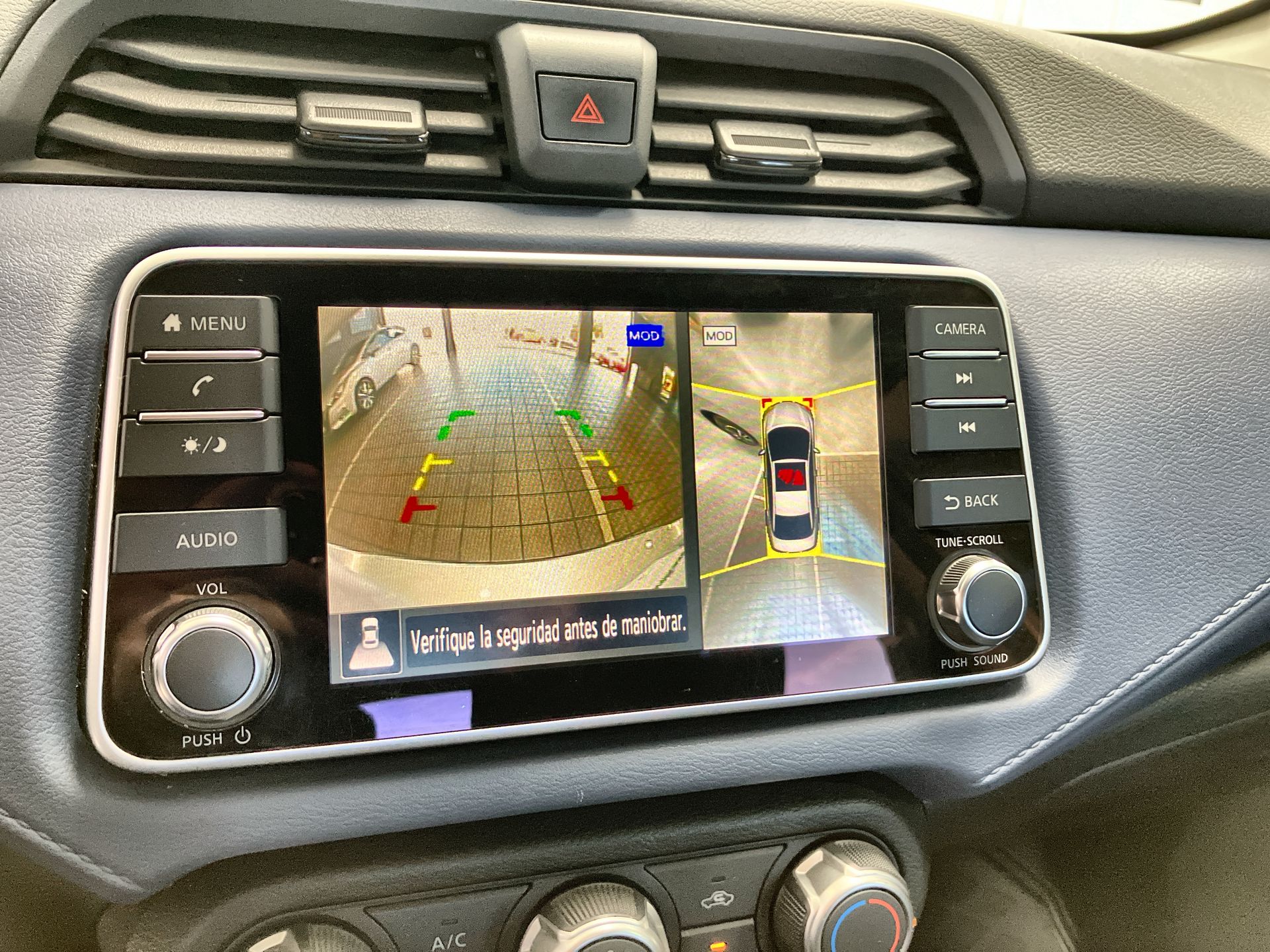 2023 Nissan VERSA ADVANCE MT 23