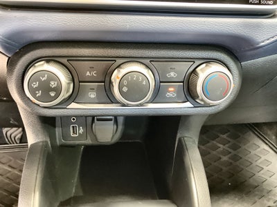 2023 Nissan VERSA ADVANCE MT 23