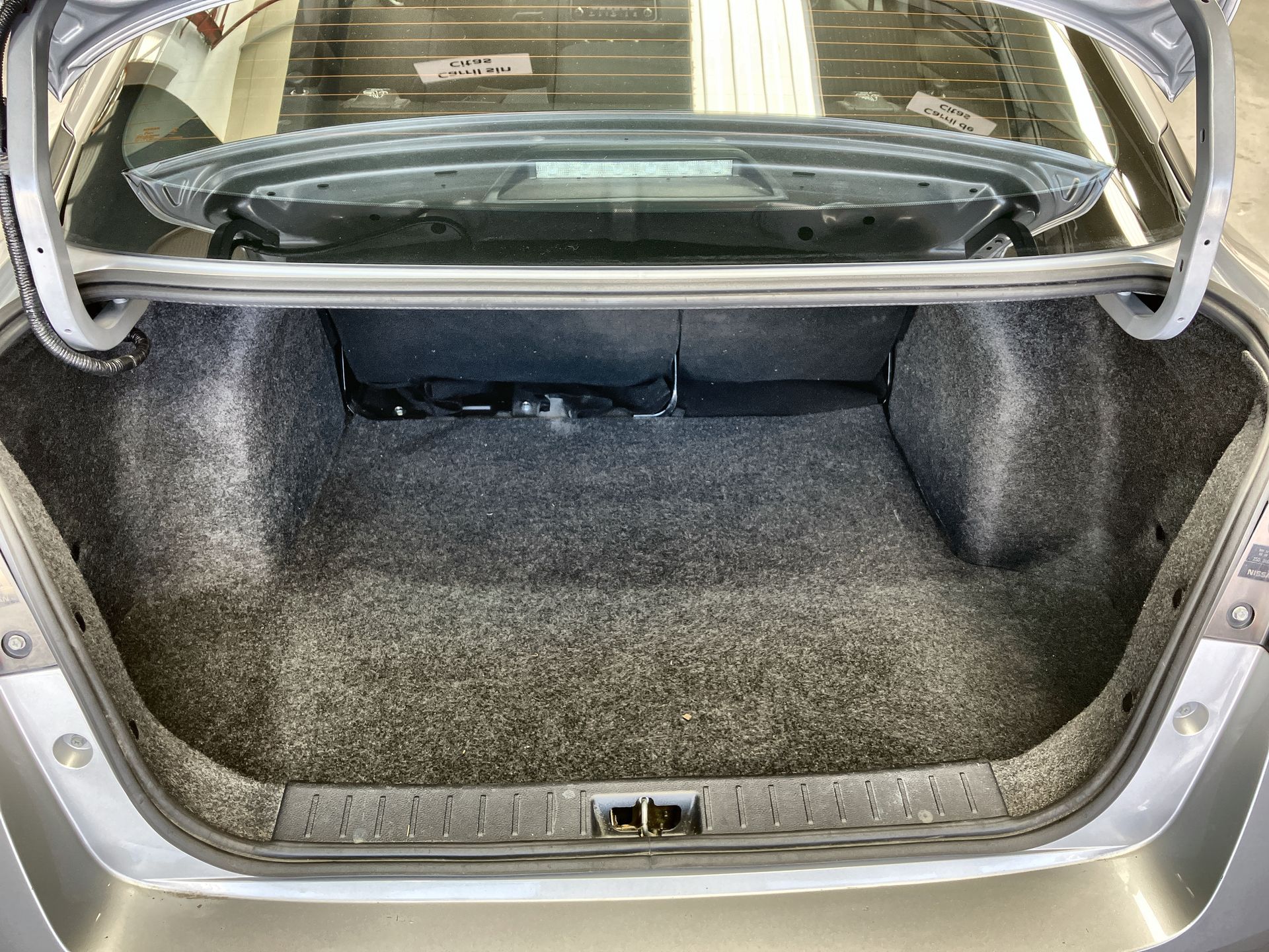 2023 Nissan VERSA ADVANCE MT 23