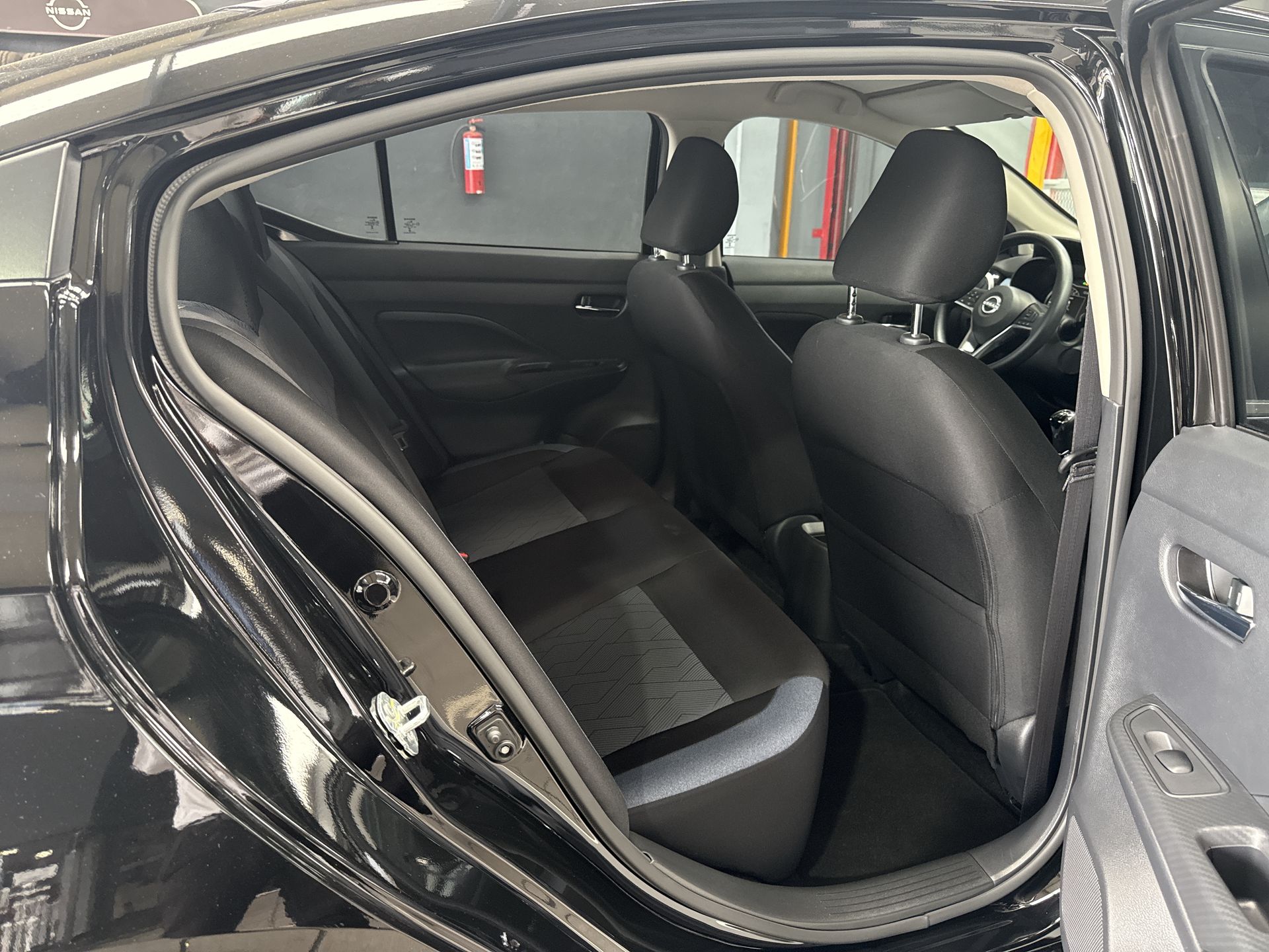 2025 Nissan VERSA ADVANCE MT 25