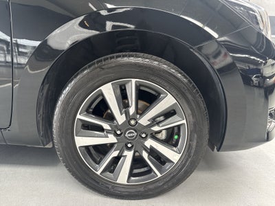 2025 Nissan VERSA ADVANCE MT 25