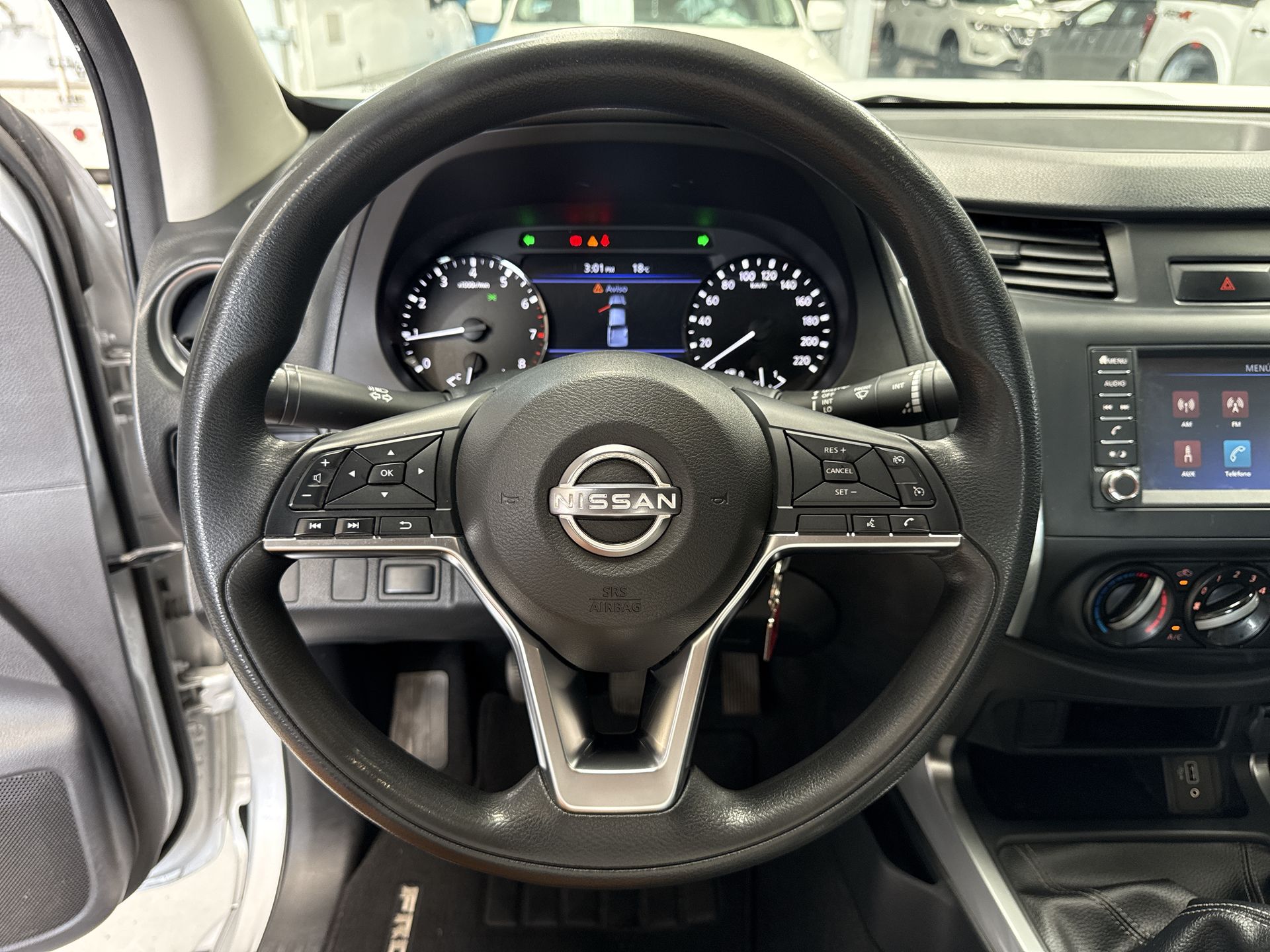 2024 Nissan FRONTIER FRONTIER LE TM 24