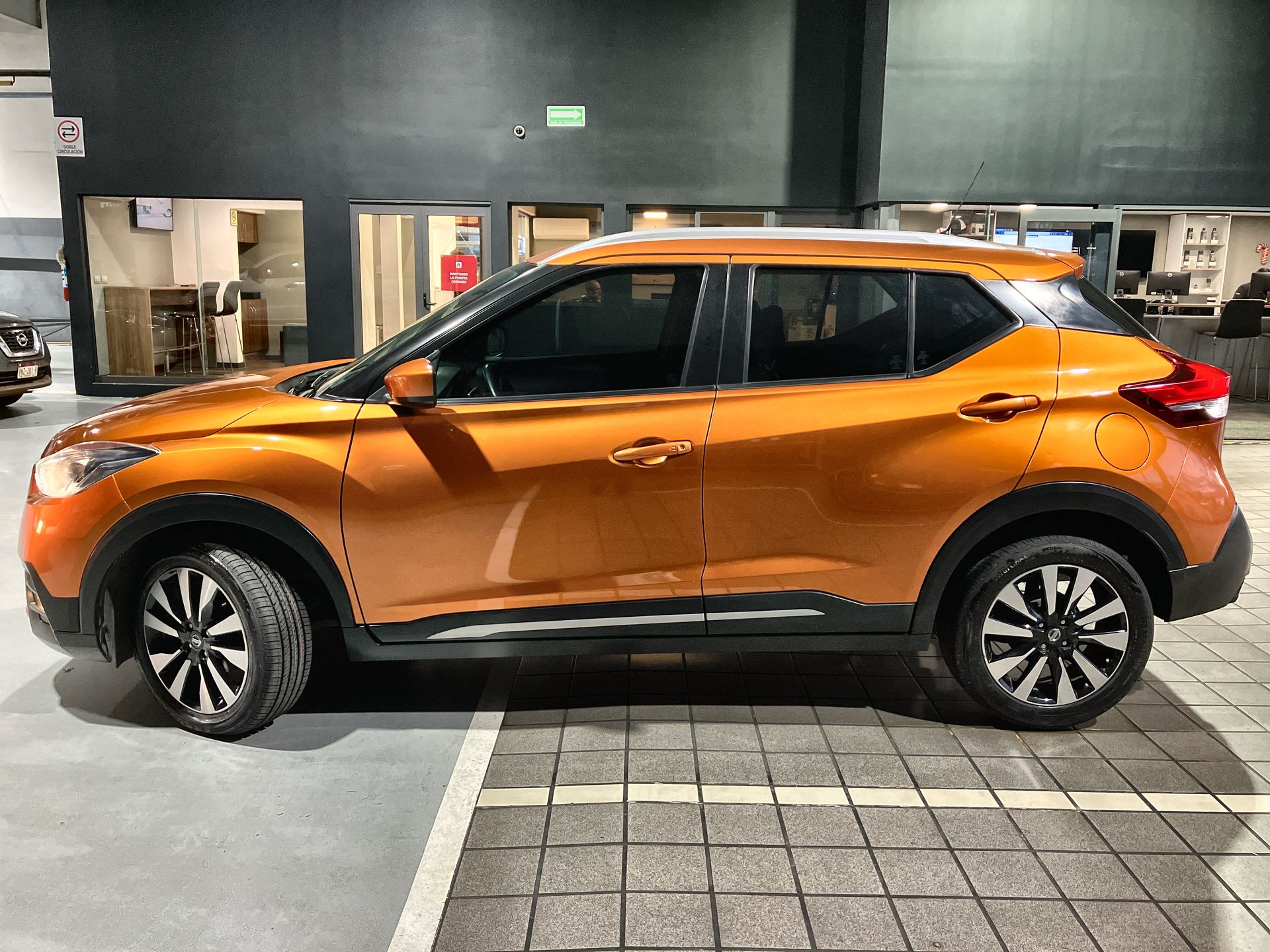 2020 Nissan KICKS ADVANCE 1.6 LTS CVT A/C
