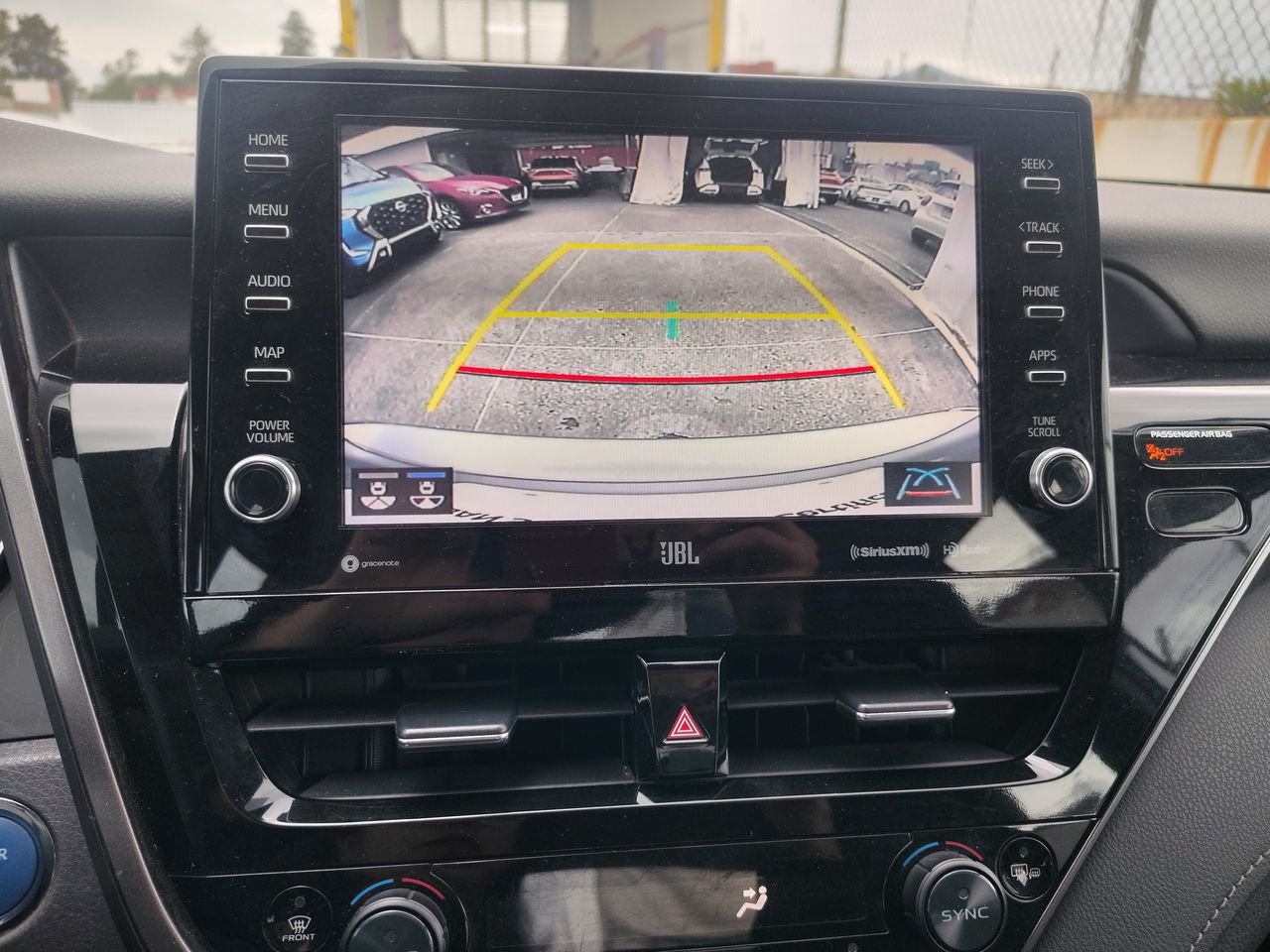 2022 Toyota CAMRY XLE HV