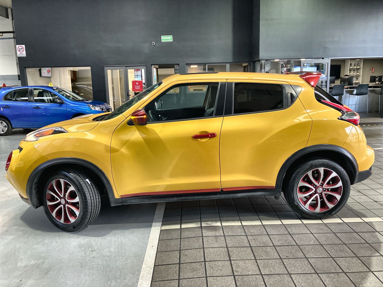 2017 Nissan JUKE EXCLUSIVE CVT
