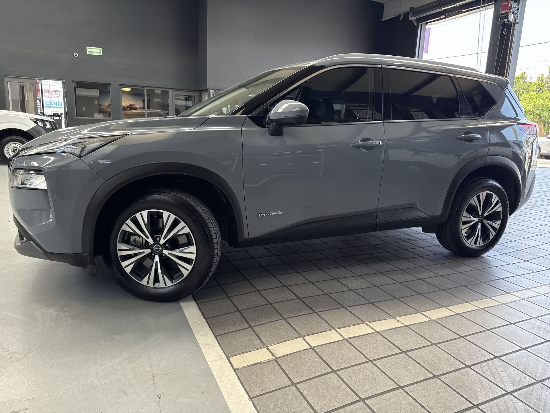 2023 Nissan X-TRAIL EXCLUSIVE E-POWER 2 ROW 23
