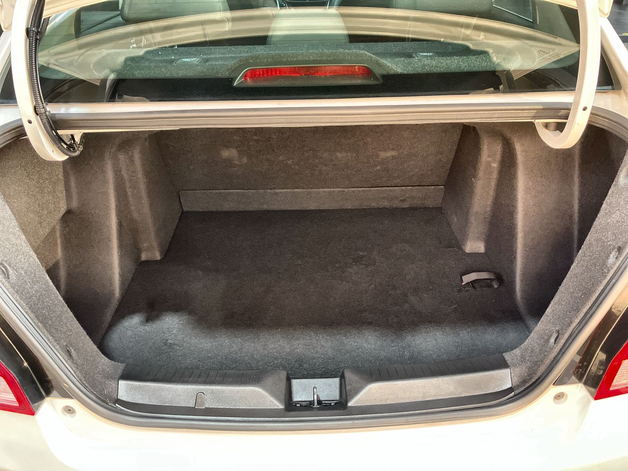 2022 Chevrolet AVEO LS AUTOMÁTICO B