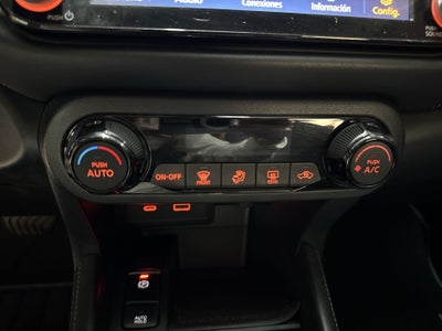 2023 Nissan KICKS PLATINUM E-POWER 23