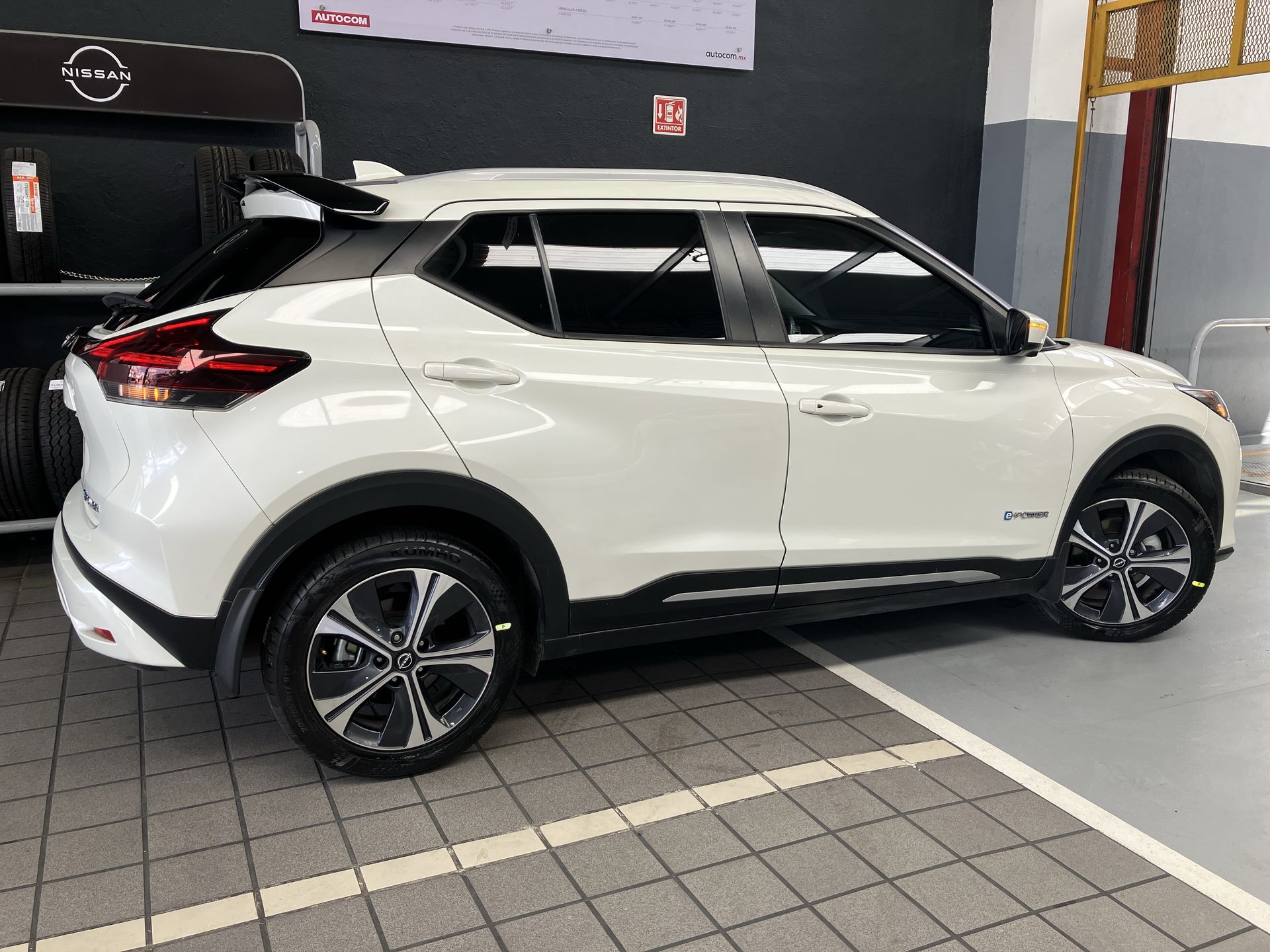2024 Nissan KICKS E-POWER PLATINUM E-POWER 24