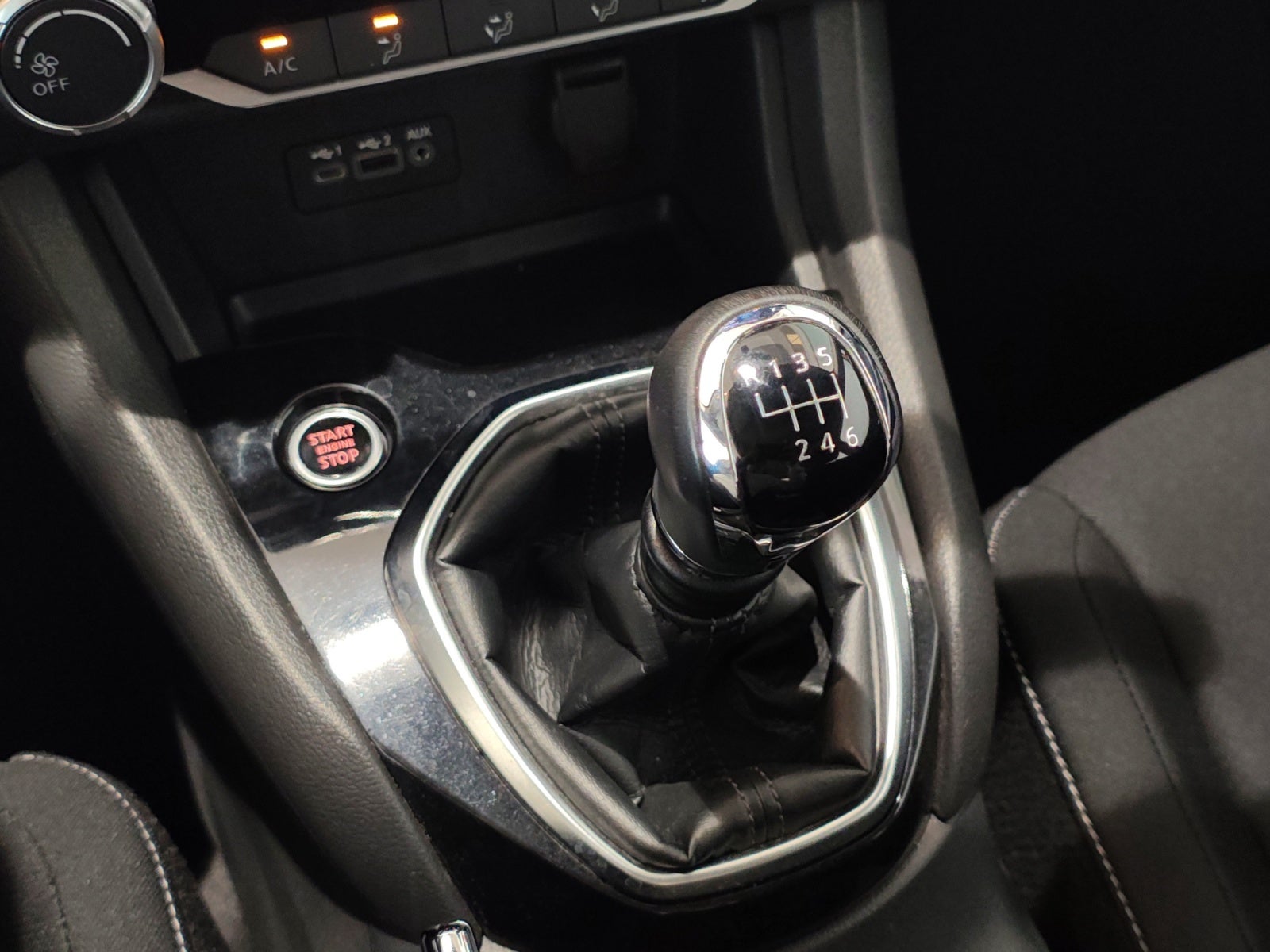 2022 Nissan SENTRA ADVANCE TM 22