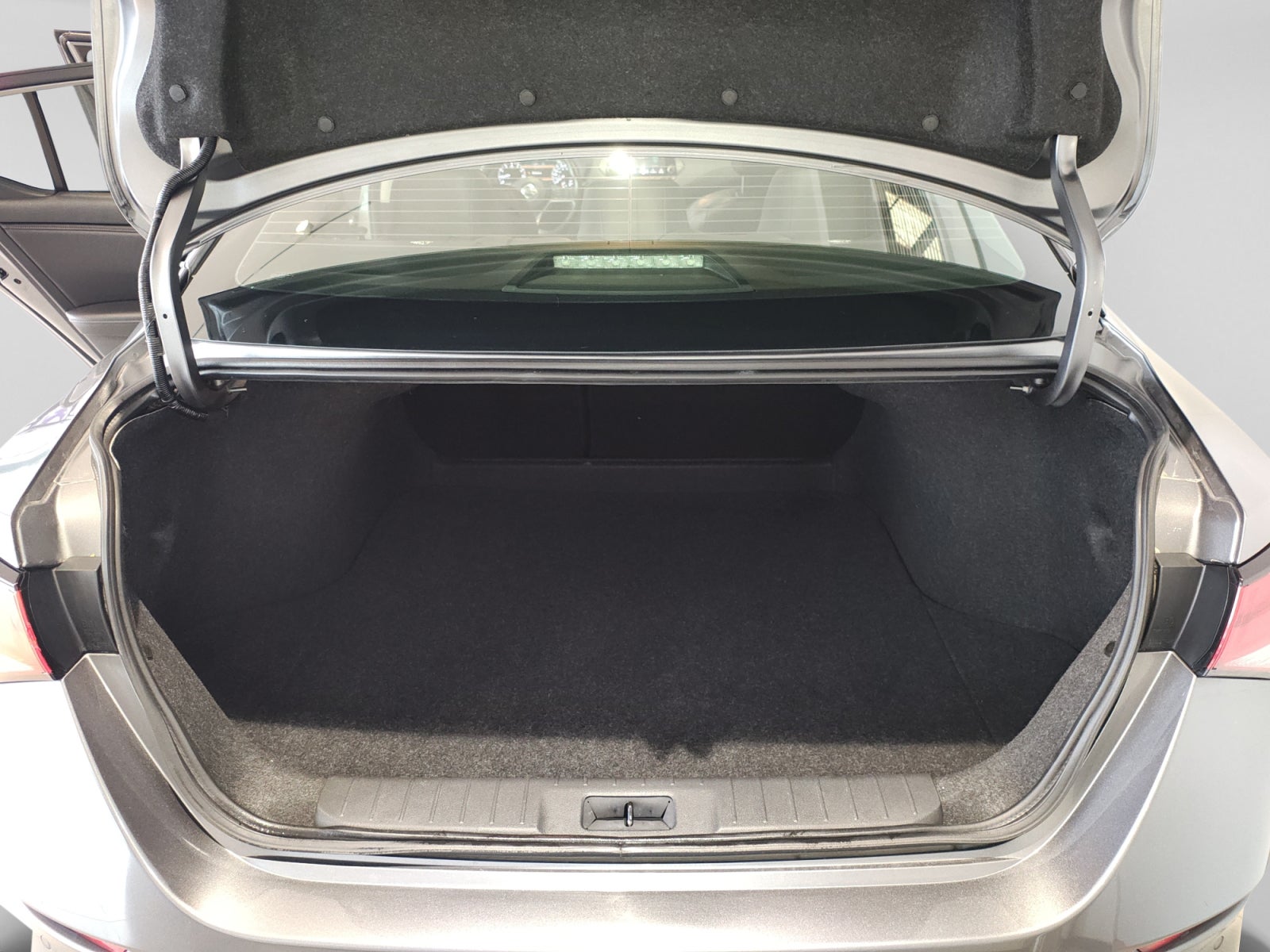 2023 Nissan SENTRA SR PLATINUM BITONO CVT 23