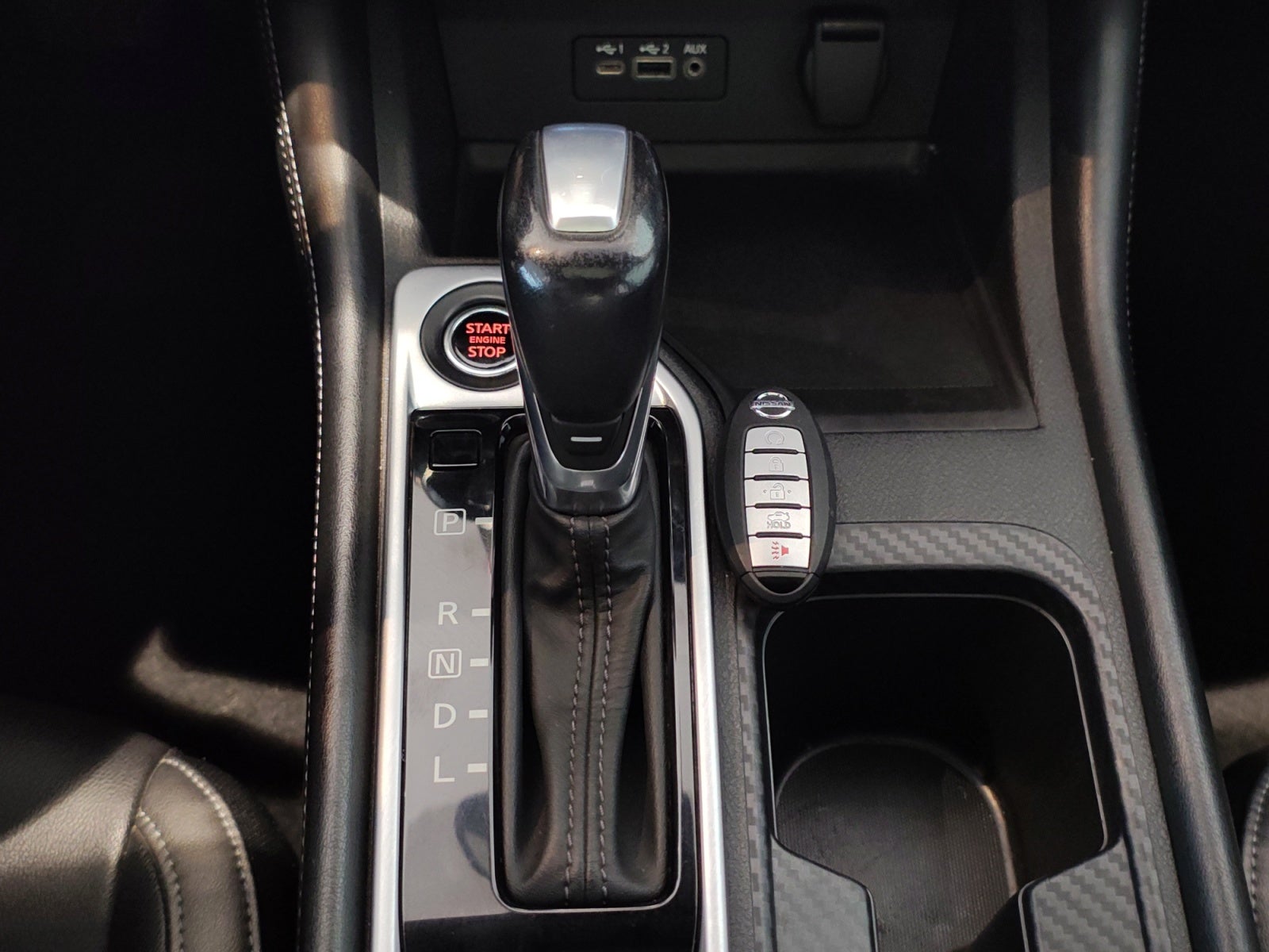 2023 Nissan SENTRA SR PLATINUM BITONO CVT 23
