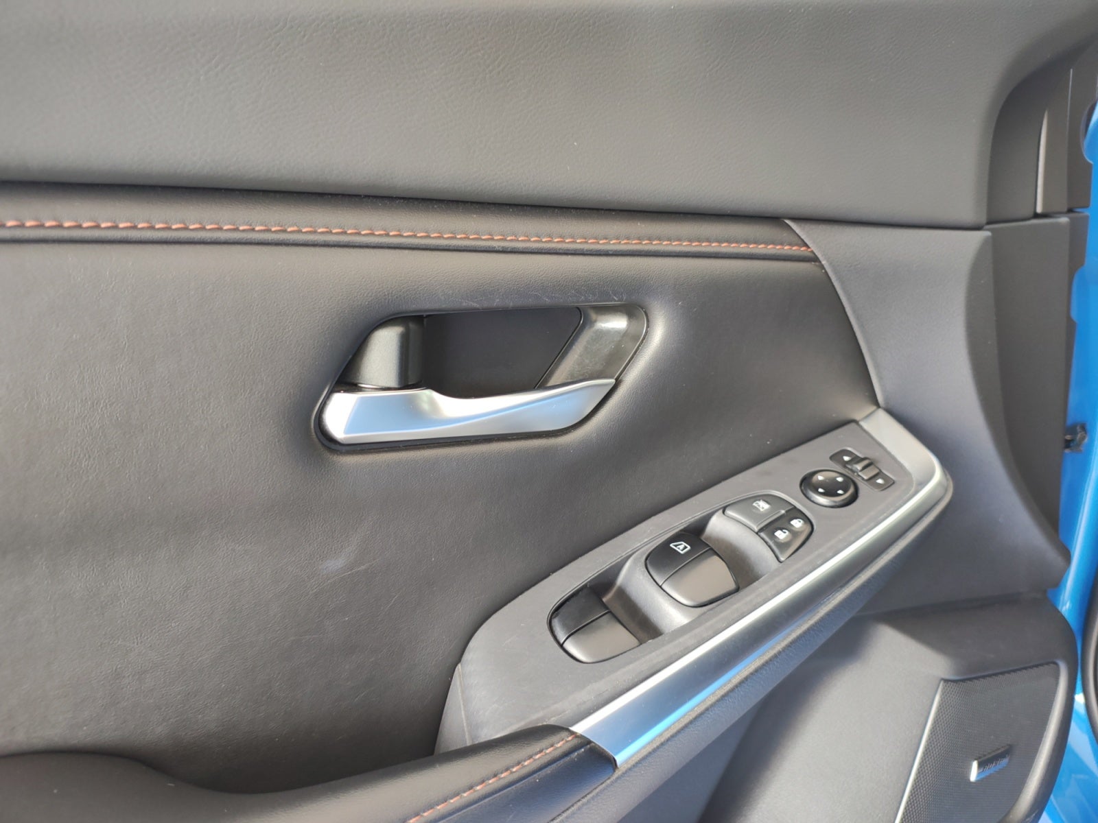 2022 Nissan SENTRA SR BITONO CVT 22