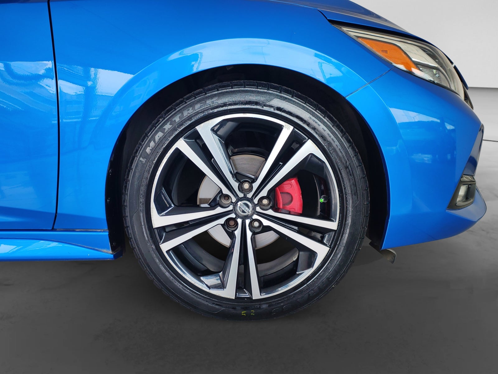 2022 Nissan SENTRA SR BITONO CVT 22