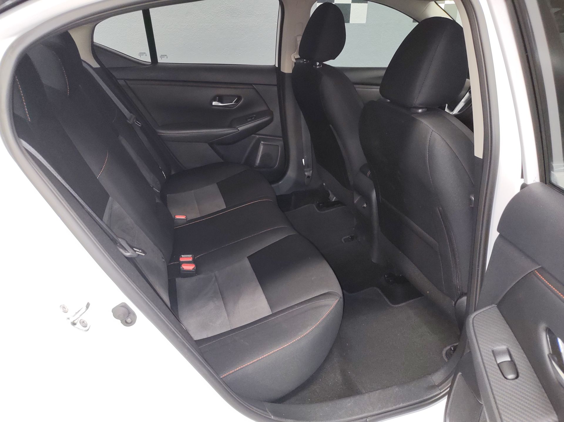 2024 Nissan SENTRA SR BITONO CVT 24