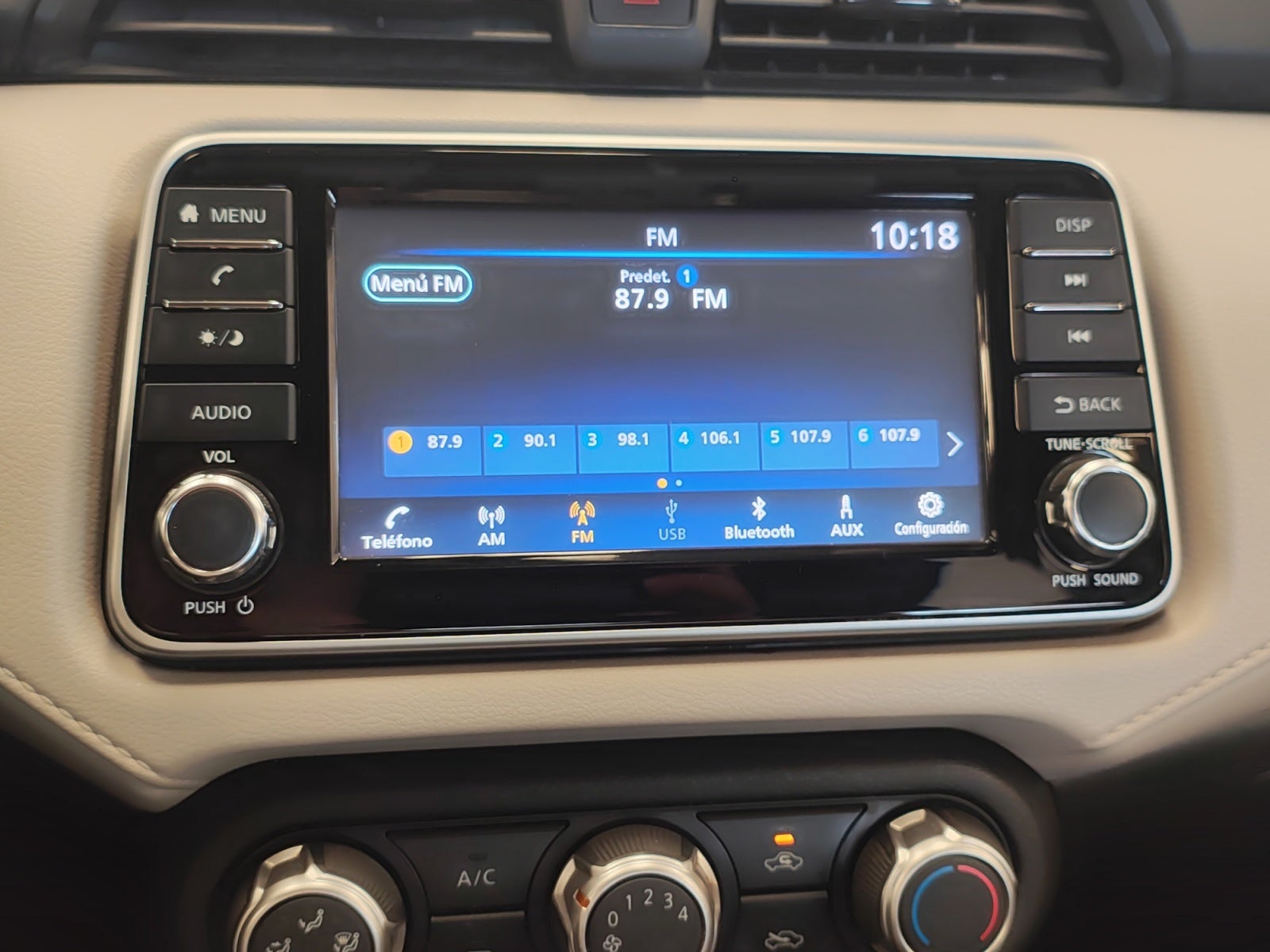2022 Nissan VERSA ADVANCE MT 22