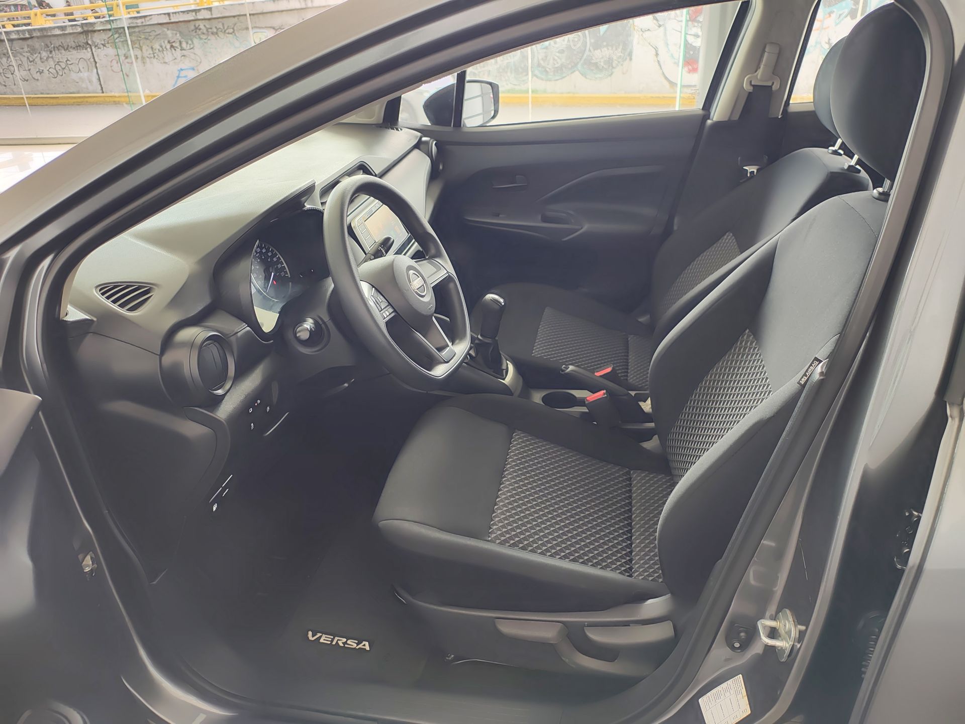 2023 Nissan VERSA SENSE MT 23