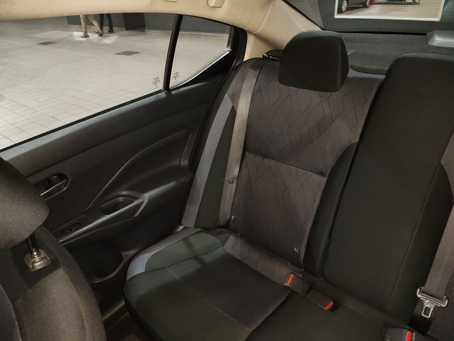 2024 Nissan VERSA ADVANCE MT 24