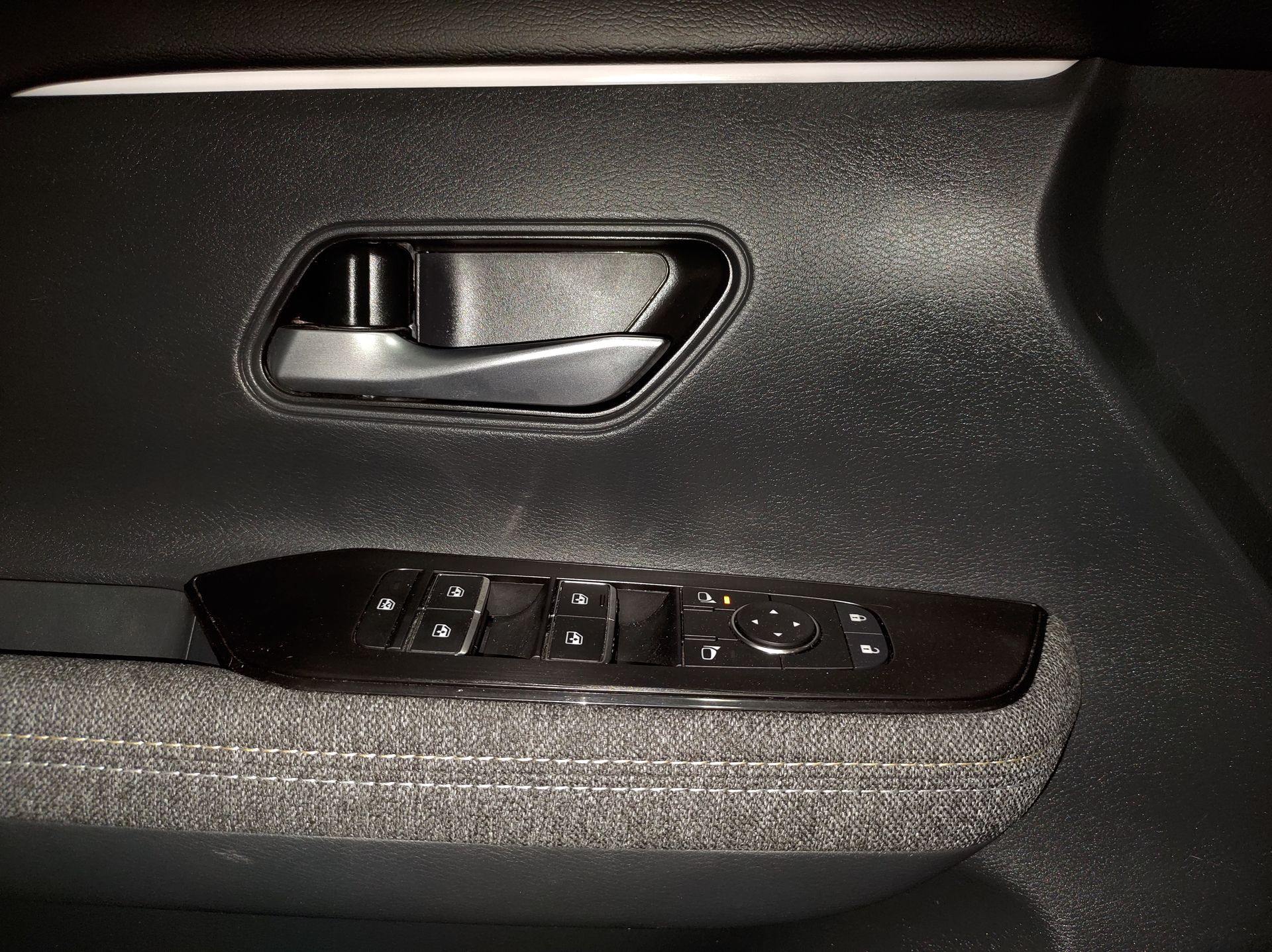 2025 Nissan KICKS EXCLUSIVE CVT