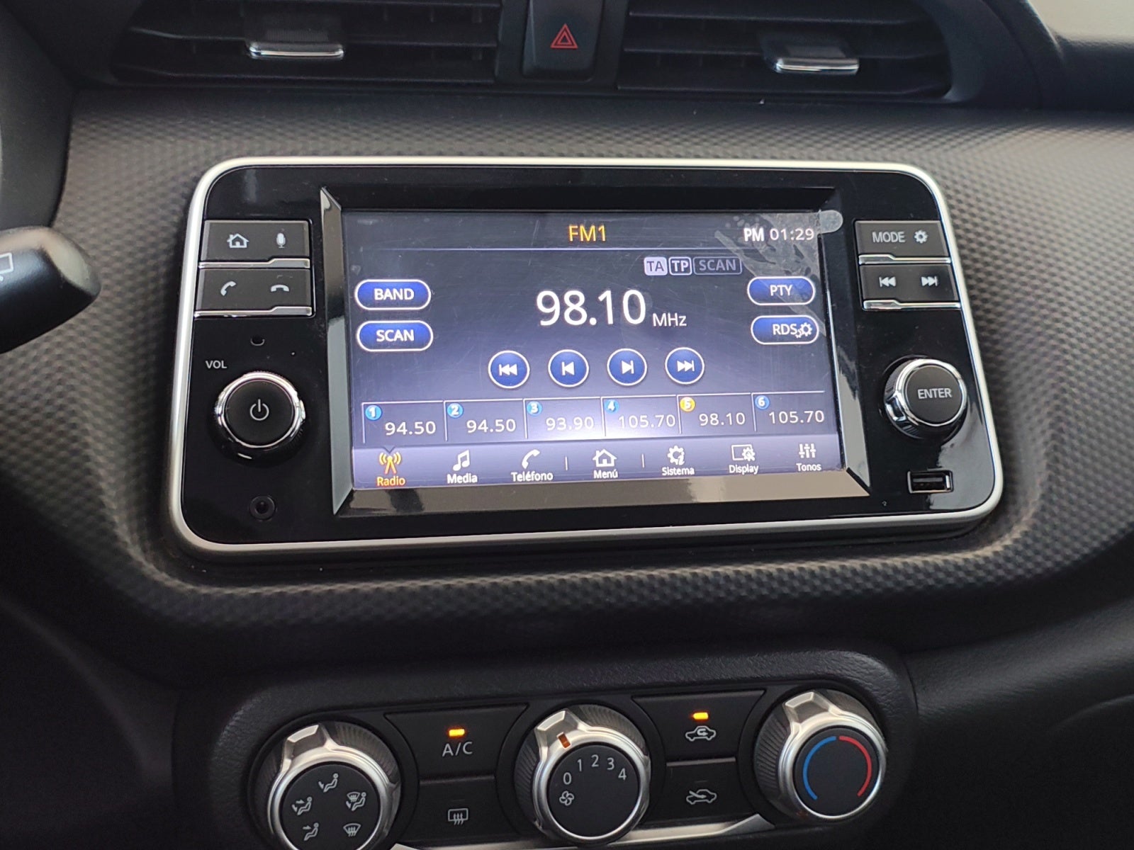 2023 Nissan KICKS ADVANCE 1.6 LTS MT 23