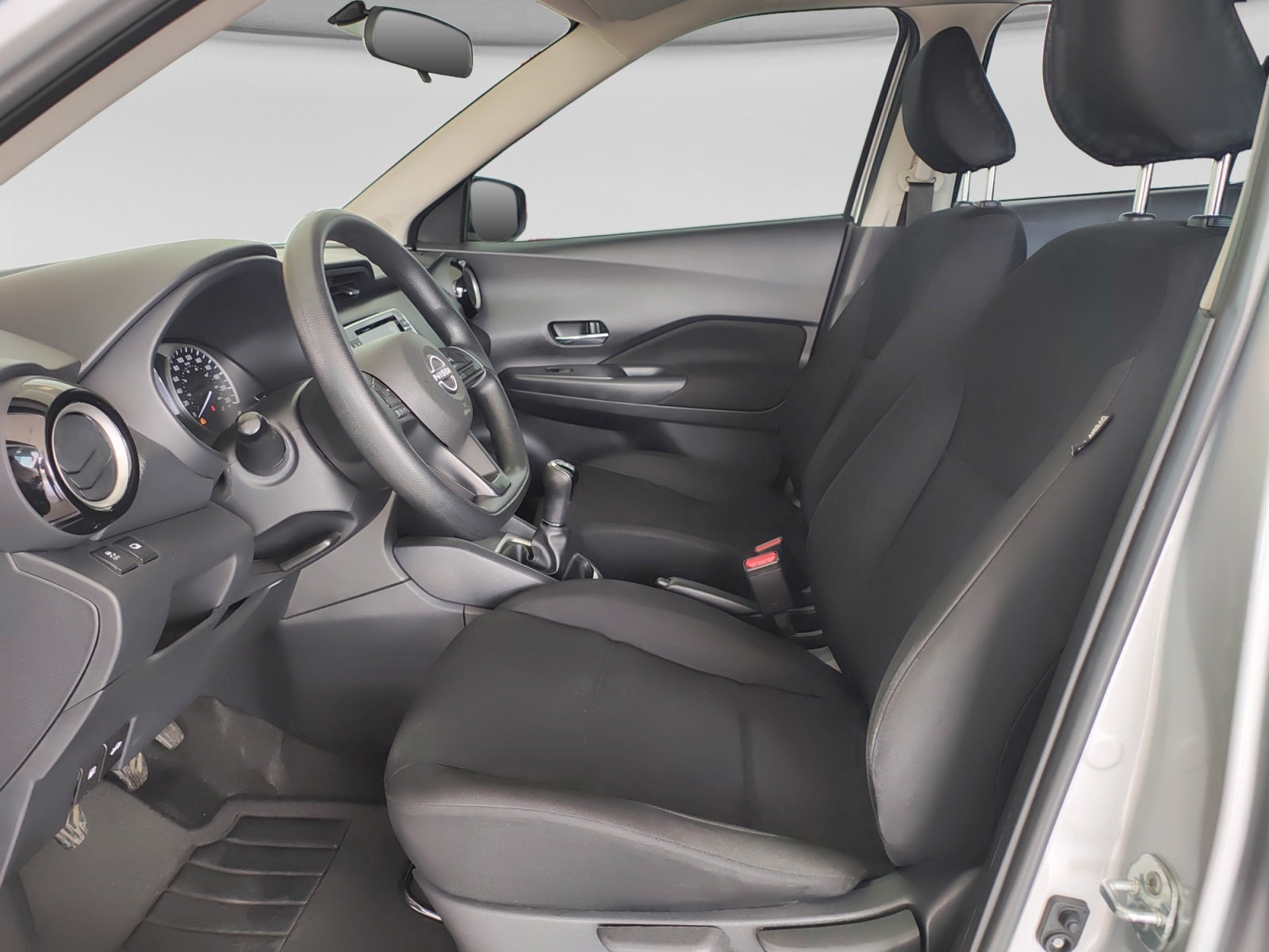 2023 Nissan KICKS ADVANCE 1.6 LTS MT 23