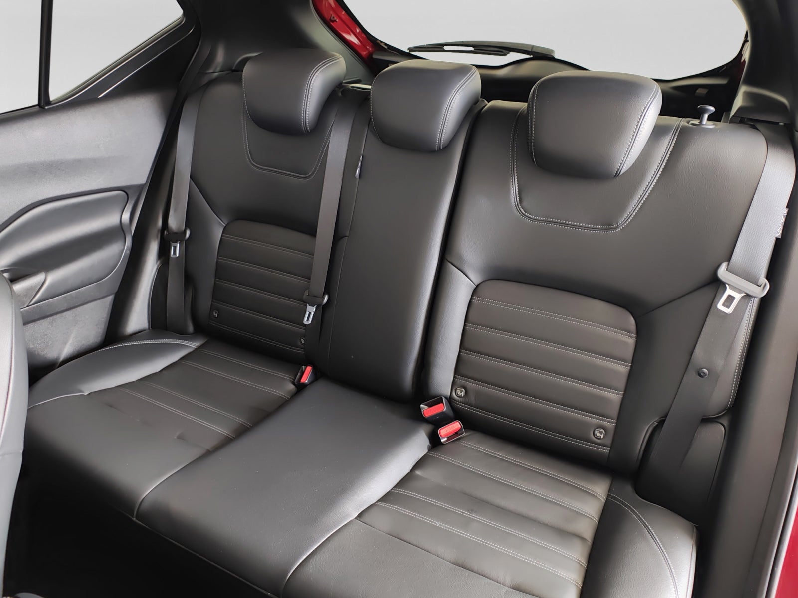 2023 Nissan KICKS EXCLUSIVE 1.6 LTS CVT 23