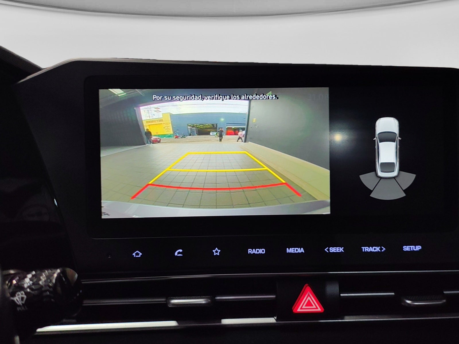 2023 Hyundai ELANTRA LIMITED TECH IVT