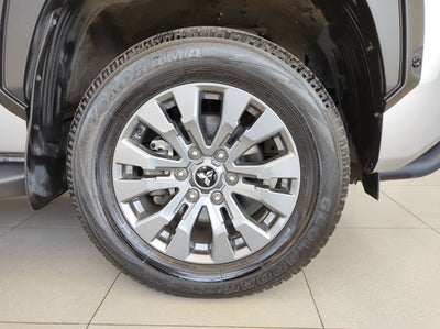 2025 Mitsubishi L200 GLS LIMITED AT 4X4 DSL