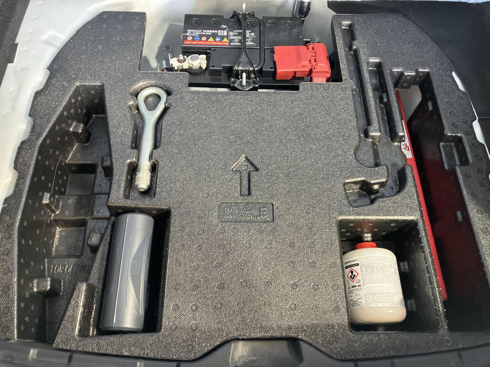 2024 Nissan KICKS E-POWER PLATINUM E-POWER 24