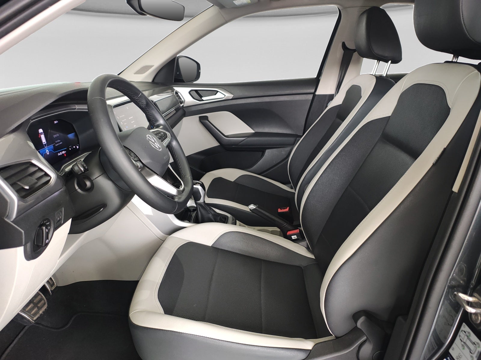 2023 Volkswagen TAIGUN TSI HIGHLINE