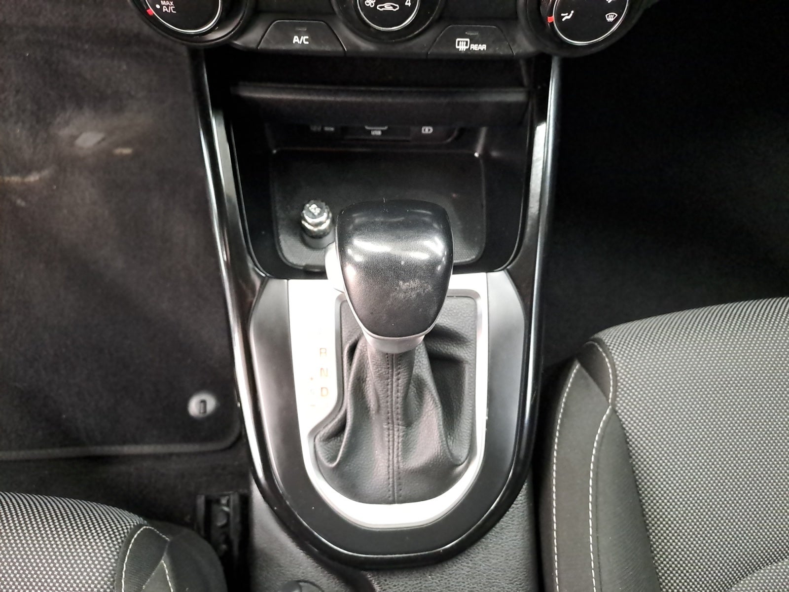 2023 Kia FORTE EX