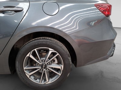 2023 Kia FORTE EX