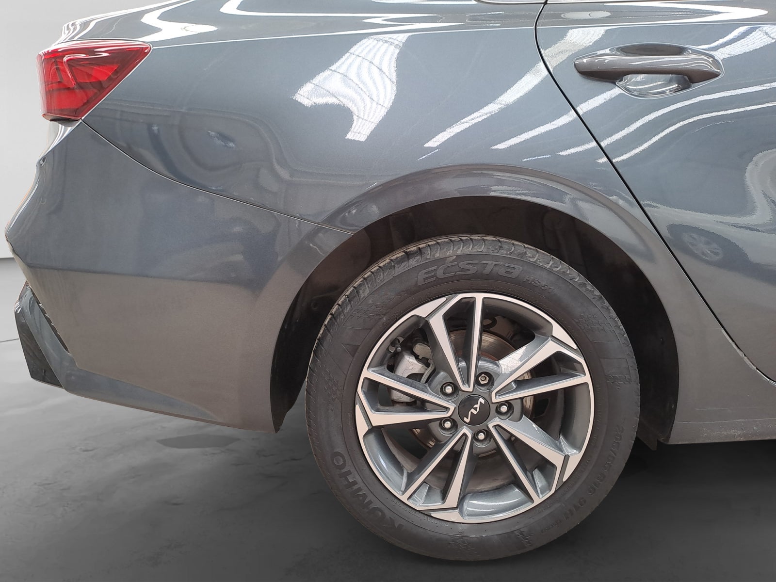 2023 Kia FORTE EX
