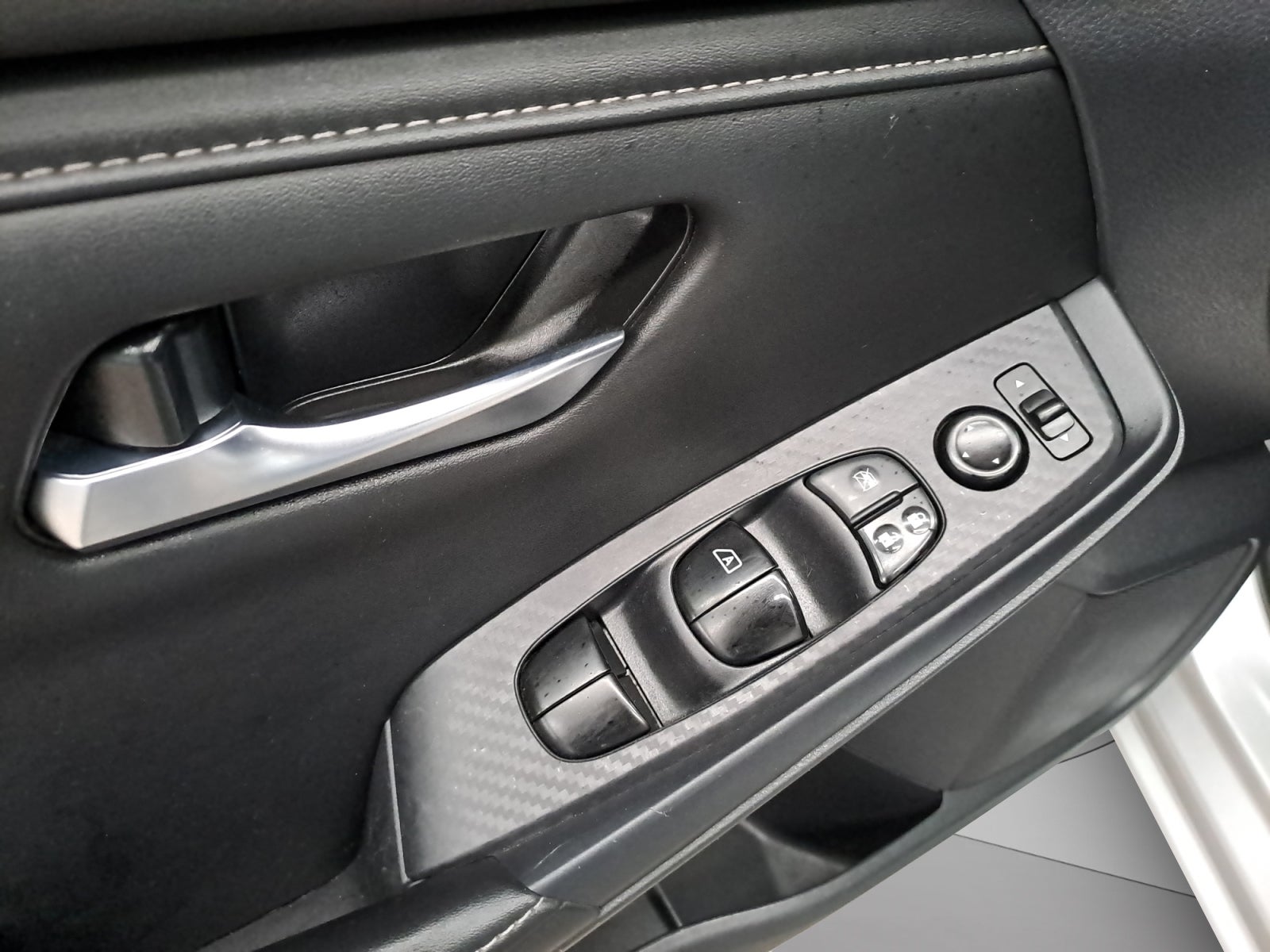2023 Nissan SENTRA ADVANCE CVT 23