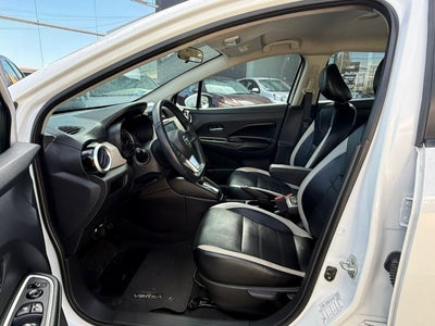2021 Nissan VERSA PLATINUM CVT 21