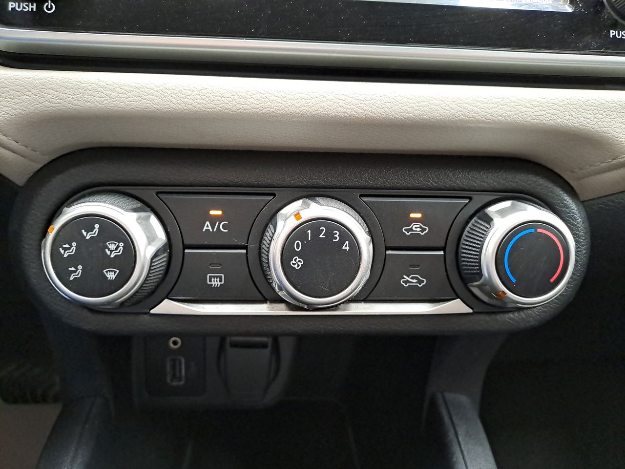 2021 Nissan VERSA ADVANCE CVT 21