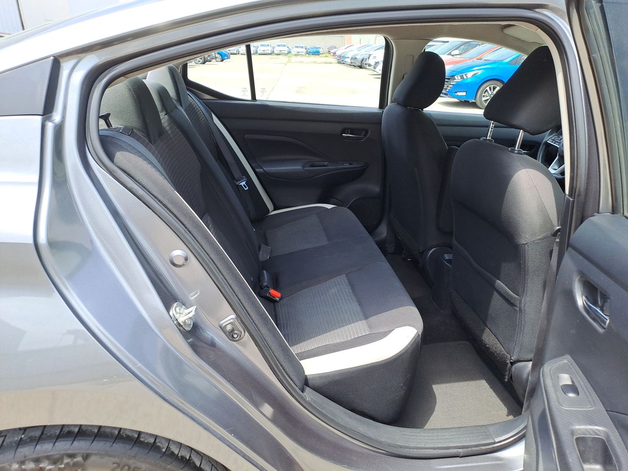 2021 Nissan VERSA ADVANCE CVT 21