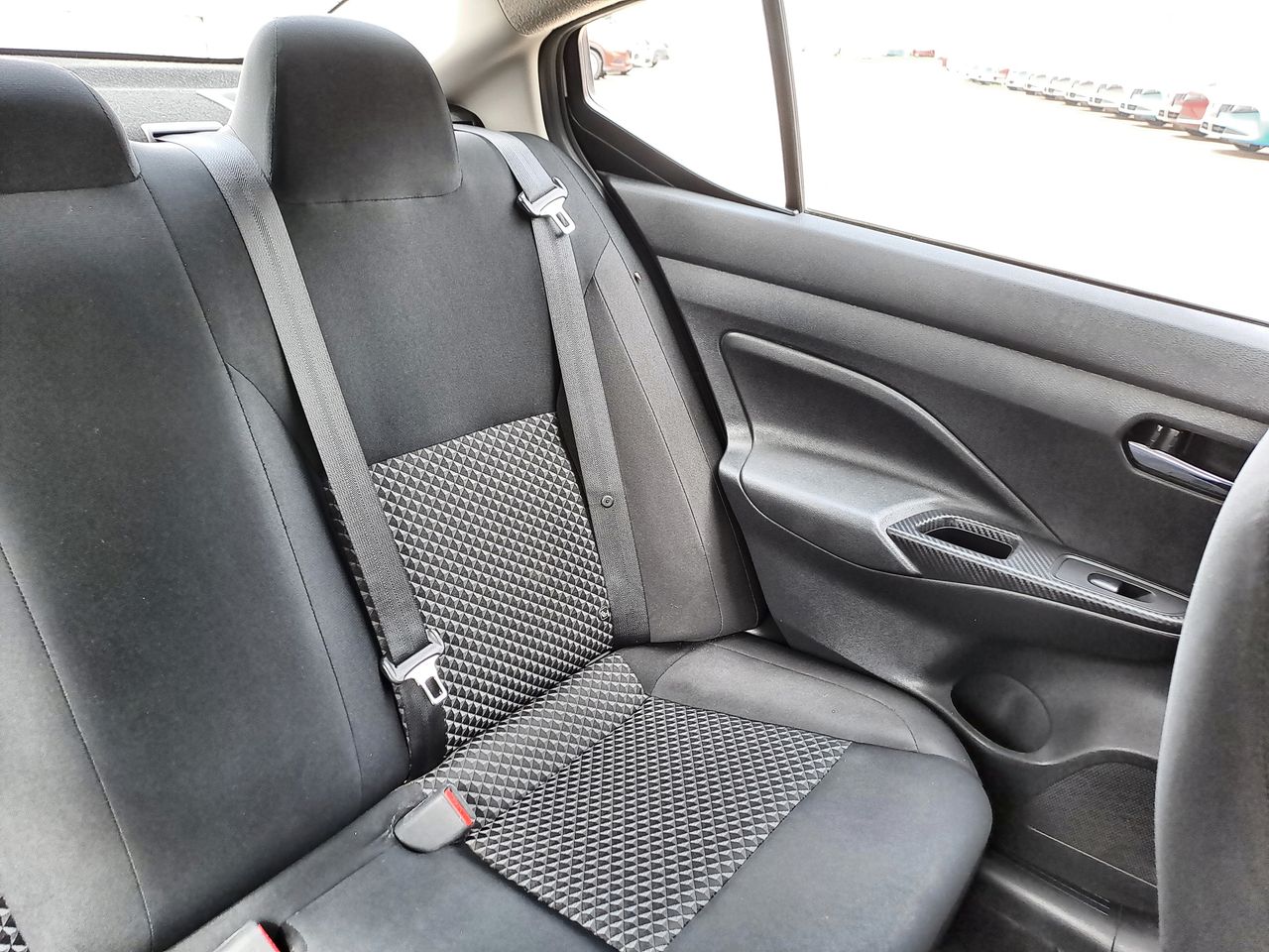 2022 Nissan VERSA SENSE CVT 22