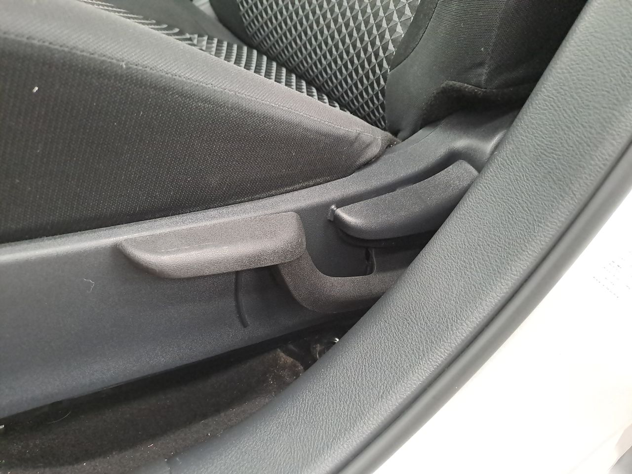2022 Nissan VERSA SENSE CVT 22