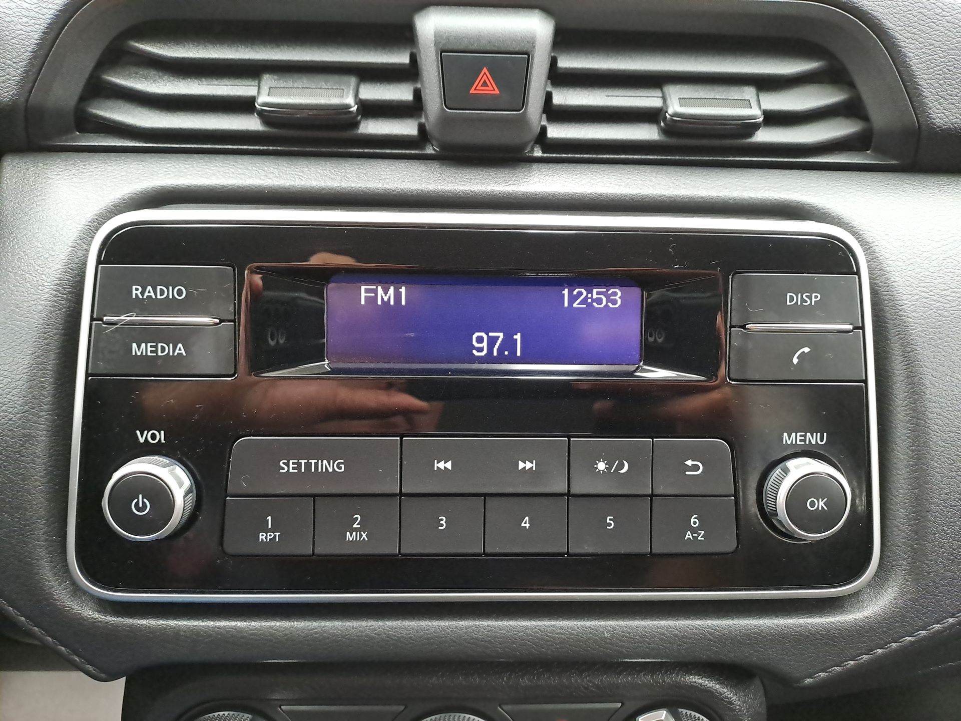 2021 Nissan VERSA SENSE CVT 21