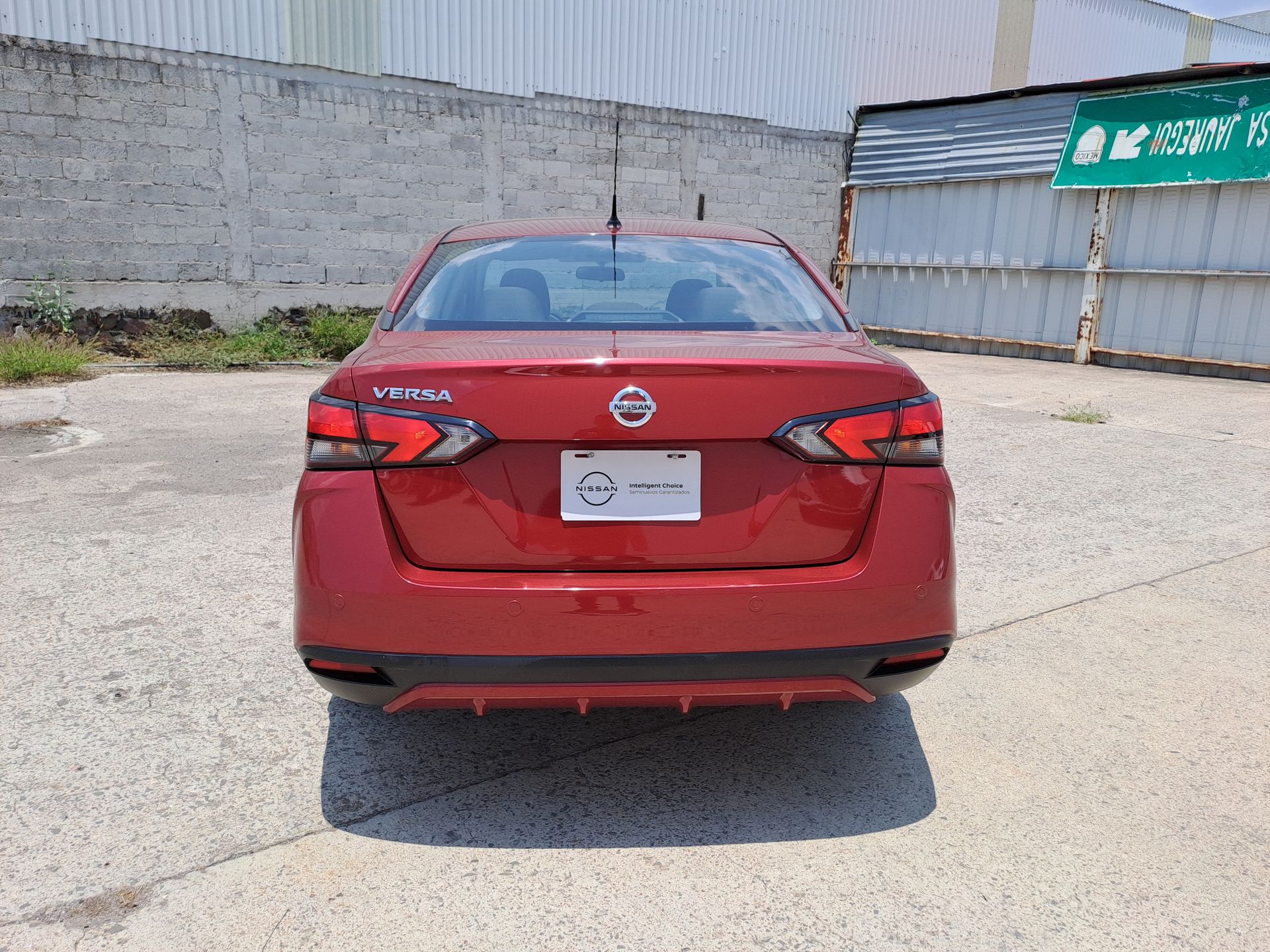 2021 Nissan VERSA SENSE CVT 21