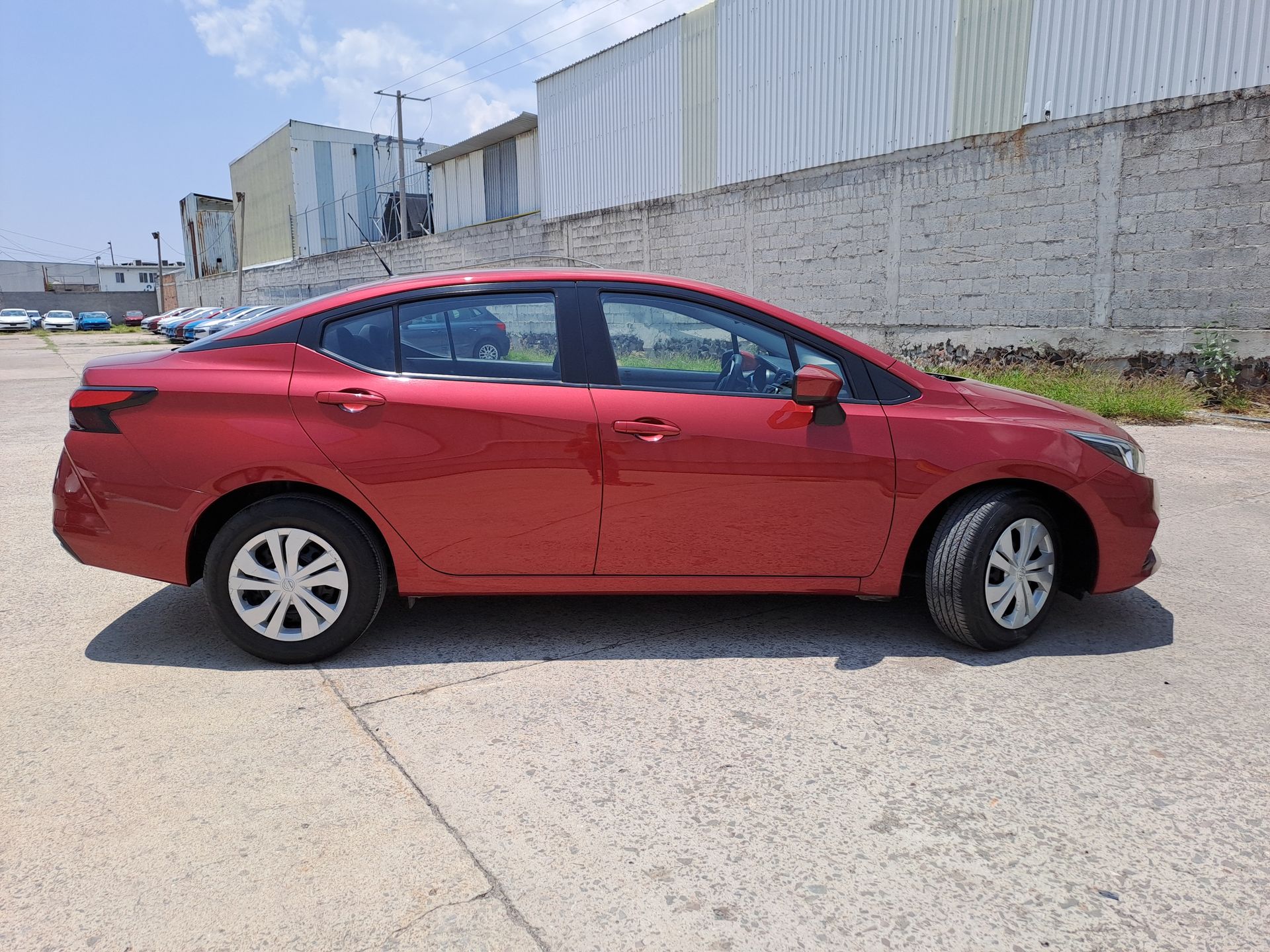 2021 Nissan VERSA SENSE CVT 21