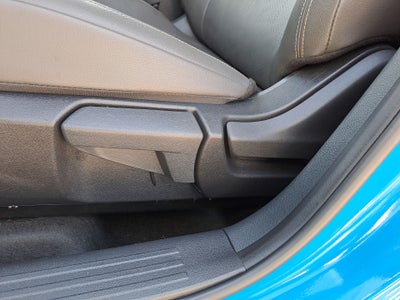 2025 Nissan KICKS PLATINUM CVT 25